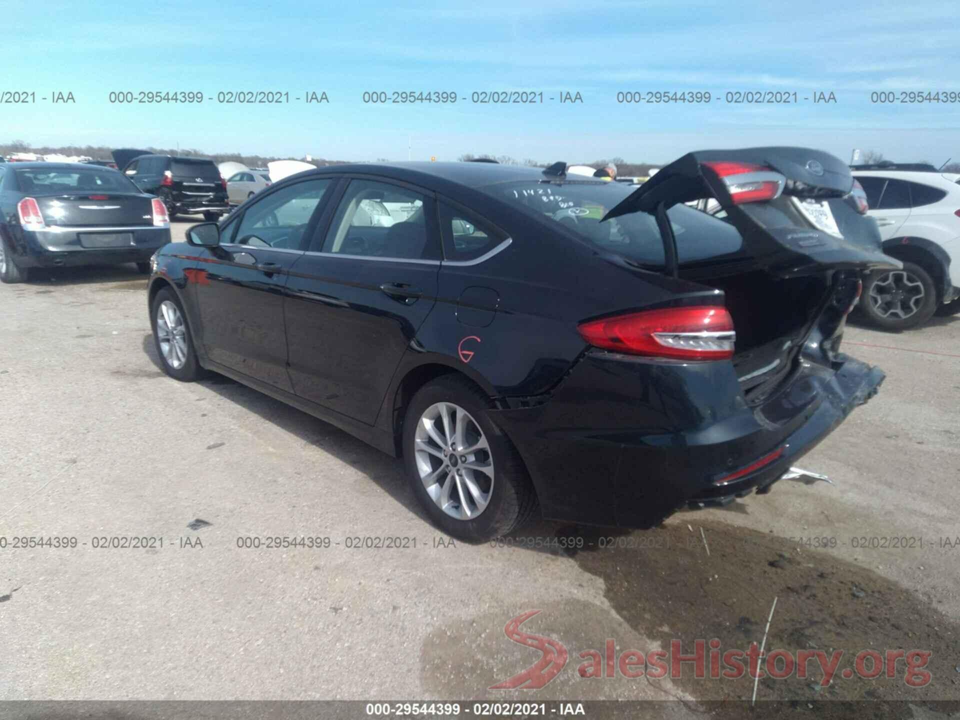 3FA6P0HD2LR148089 2020 FORD FUSION