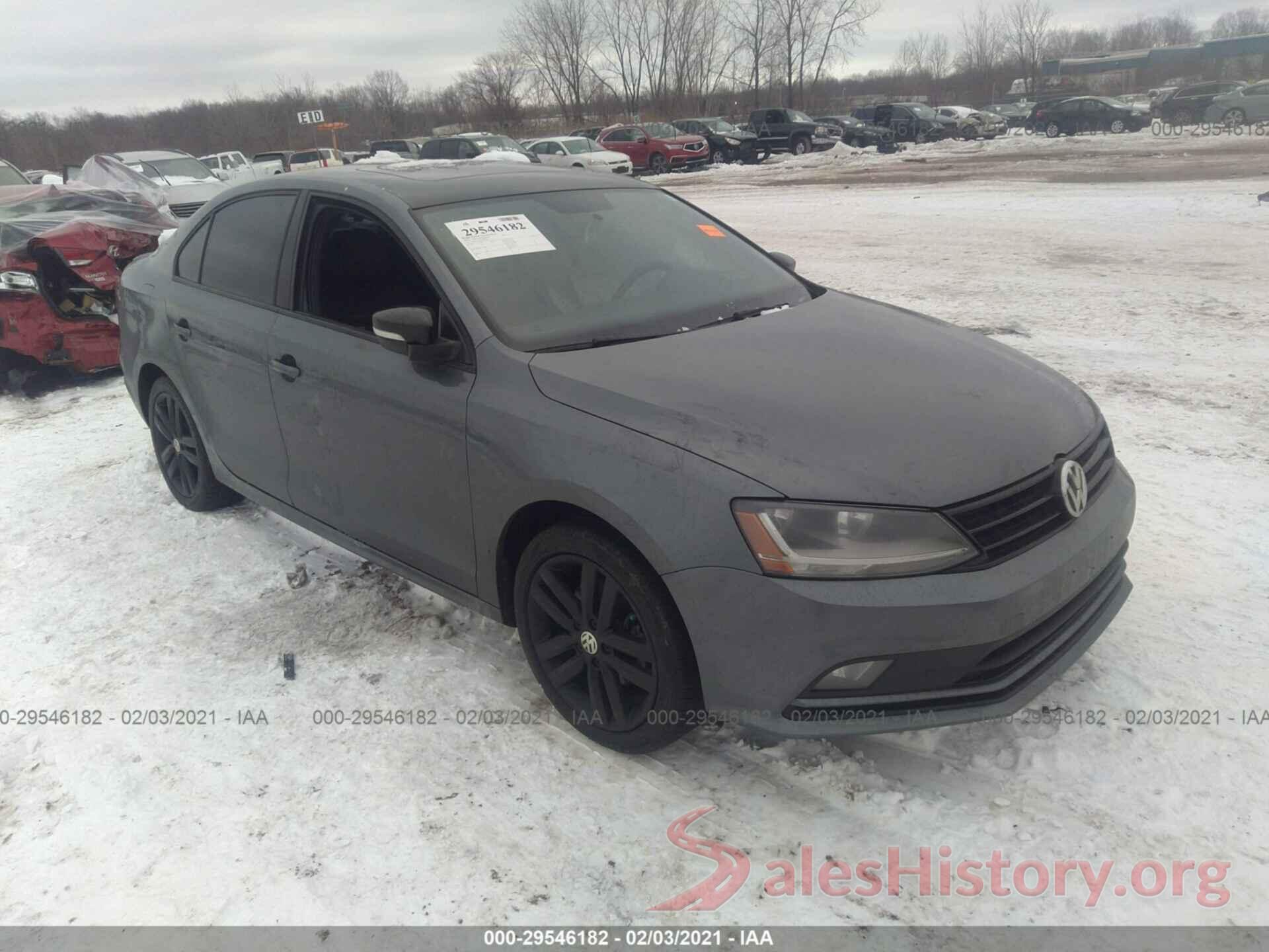 3VWD17AJ8JM237202 2018 VOLKSWAGEN JETTA