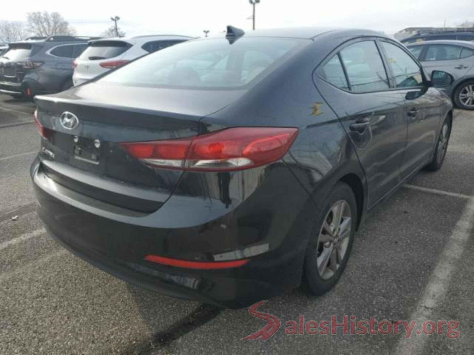 5NPD84LFXJH333389 2018 HYUNDAI ELANTRA