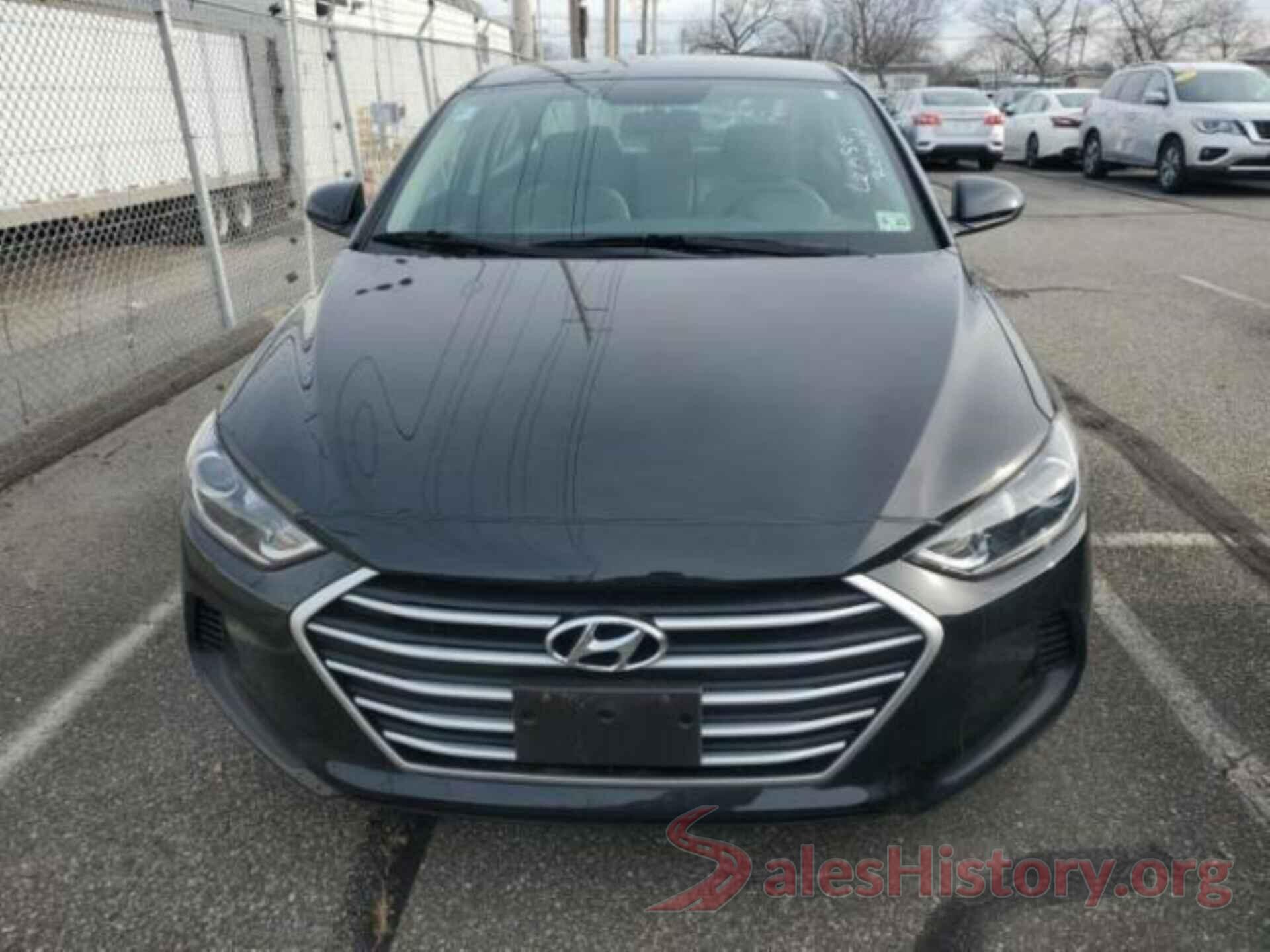 5NPD84LFXJH333389 2018 HYUNDAI ELANTRA