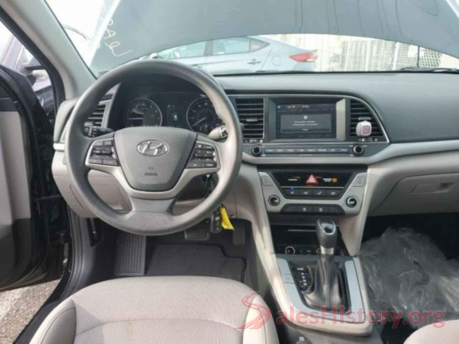 5NPD84LFXJH333389 2018 HYUNDAI ELANTRA