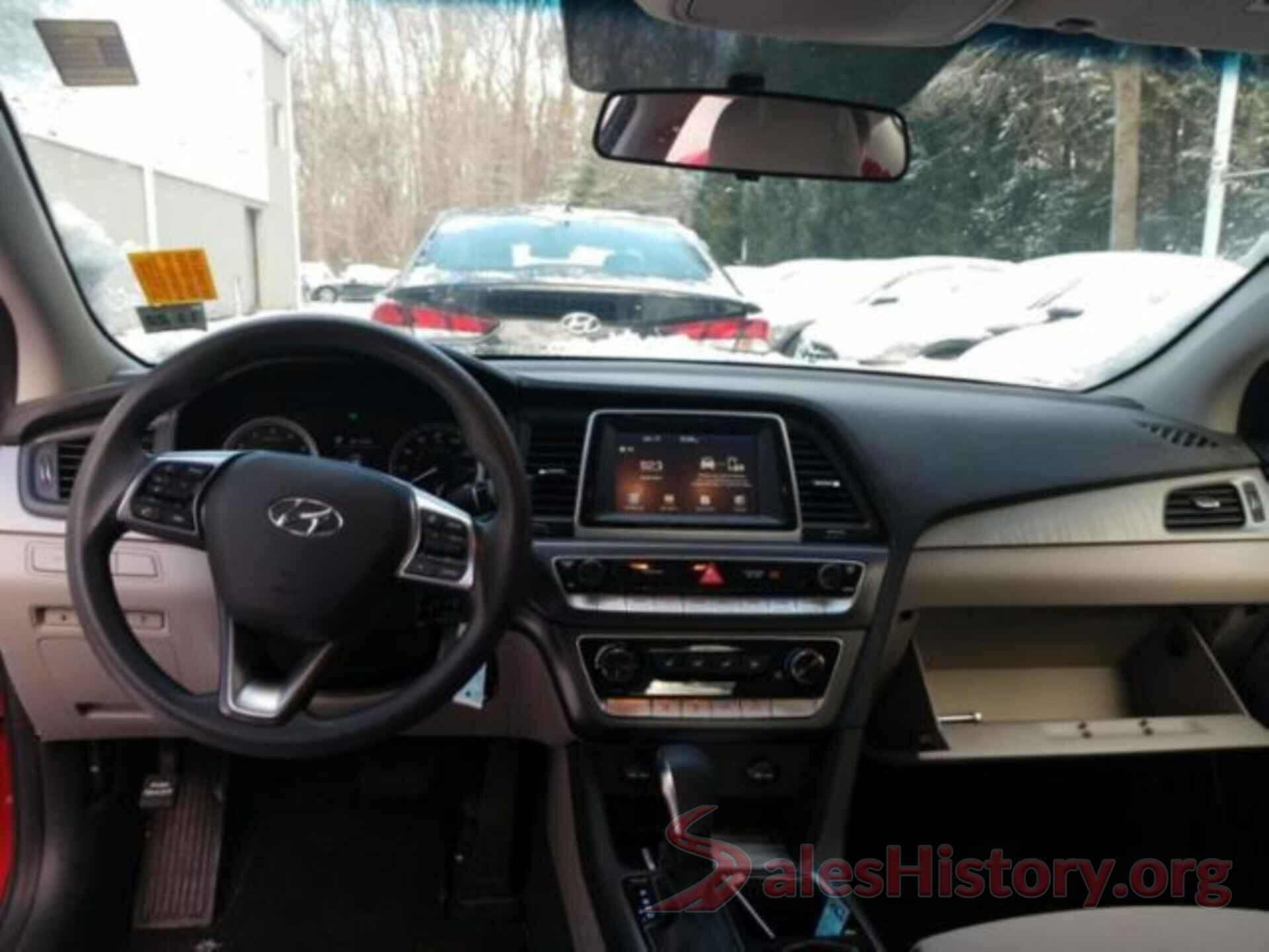 5NPE24AF1JH605952 2018 HYUNDAI SONATA