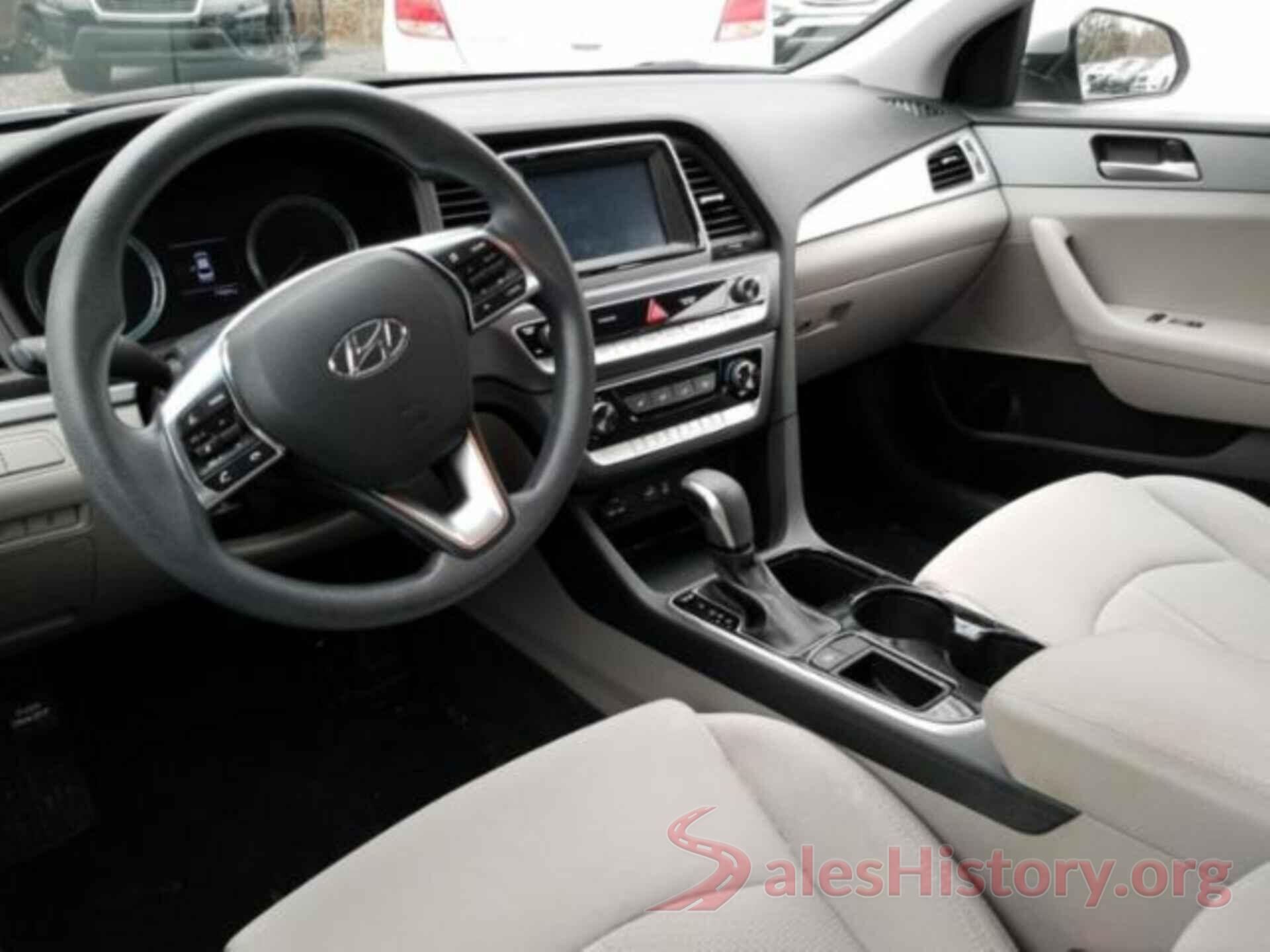 5NPE24AF6JH665855 2018 HYUNDAI SONATA