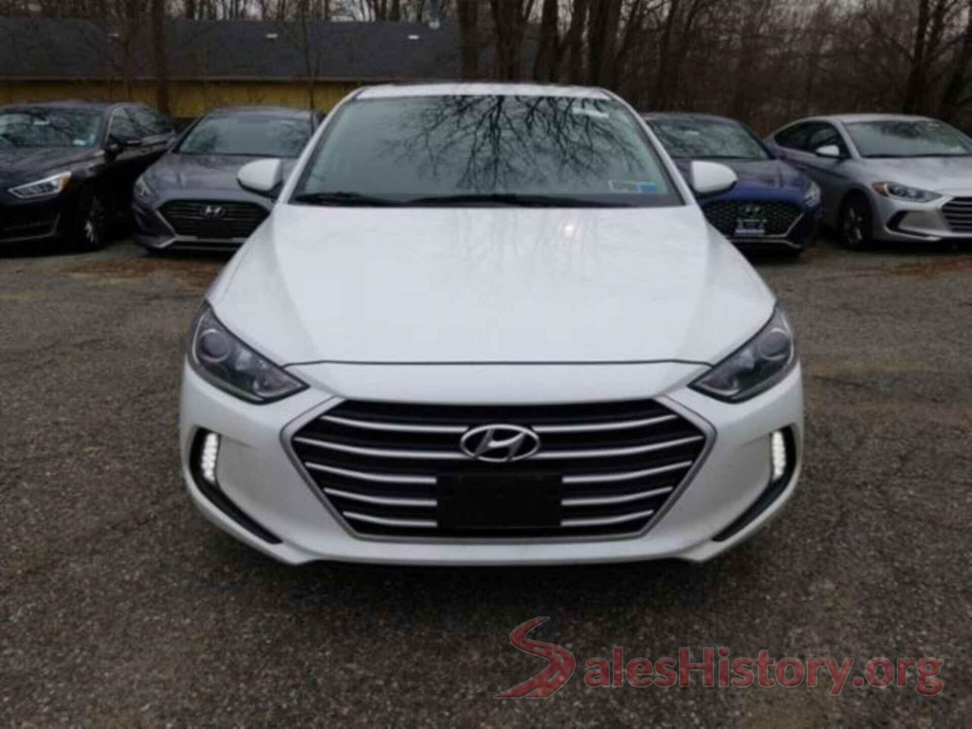 5NPD84LFXJH366084 2018 HYUNDAI ELANTRA