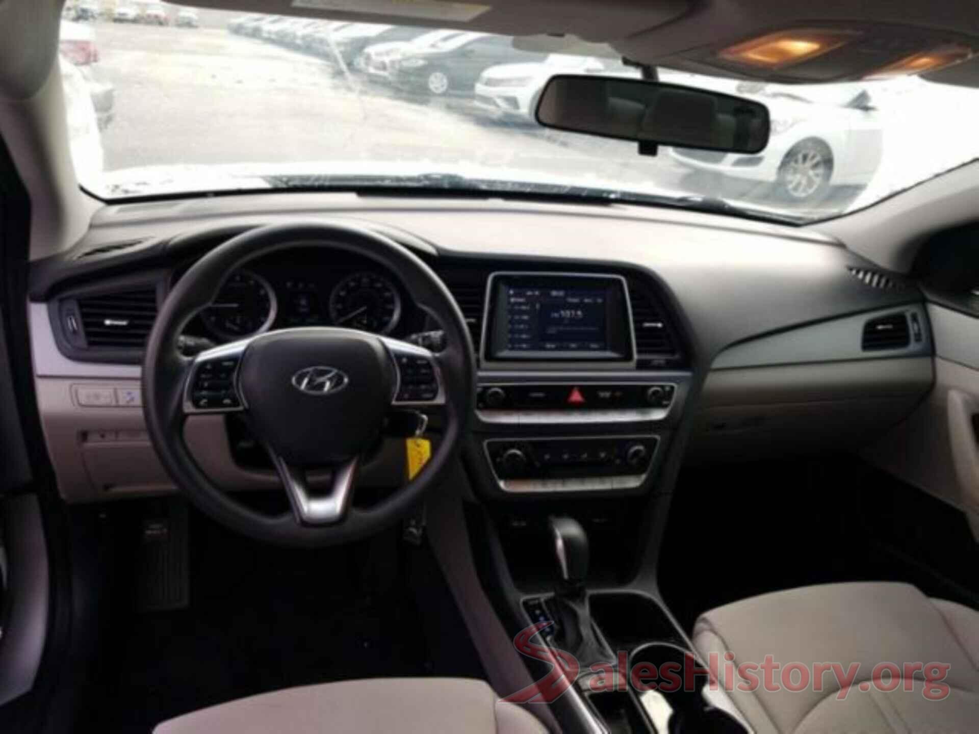 5NPE24AF1JH599392 2018 HYUNDAI SONATA