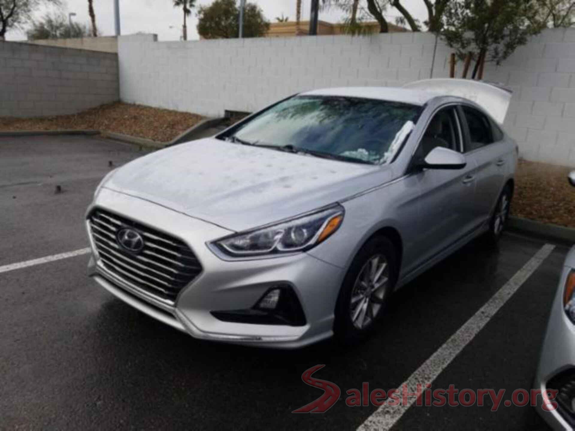 5NPE24AF1JH599392 2018 HYUNDAI SONATA