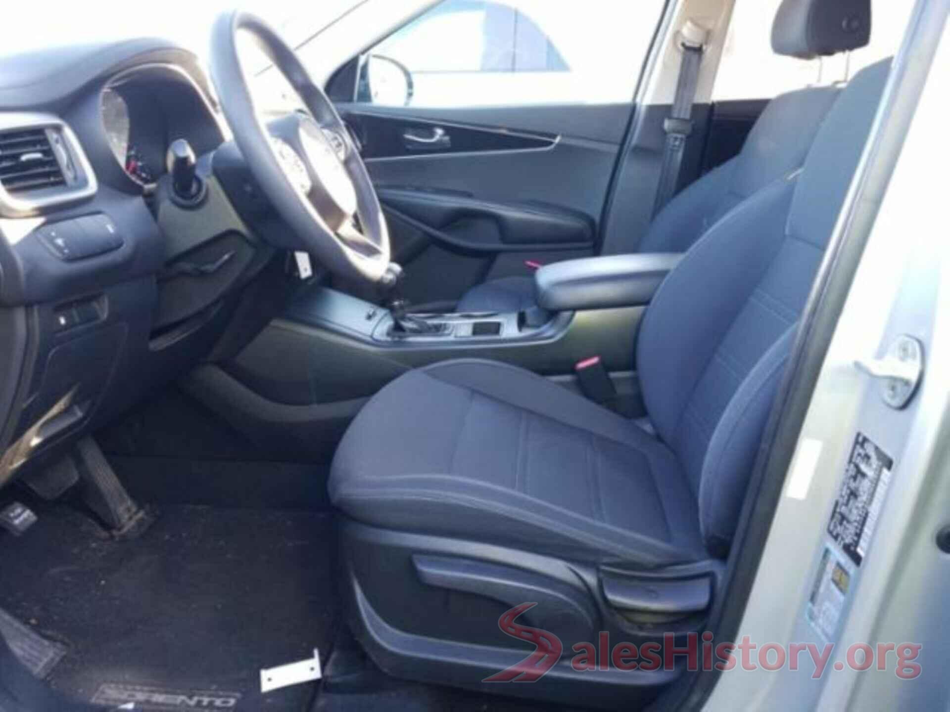 5XYPGDA33JG426075 2018 KIA SORENTO