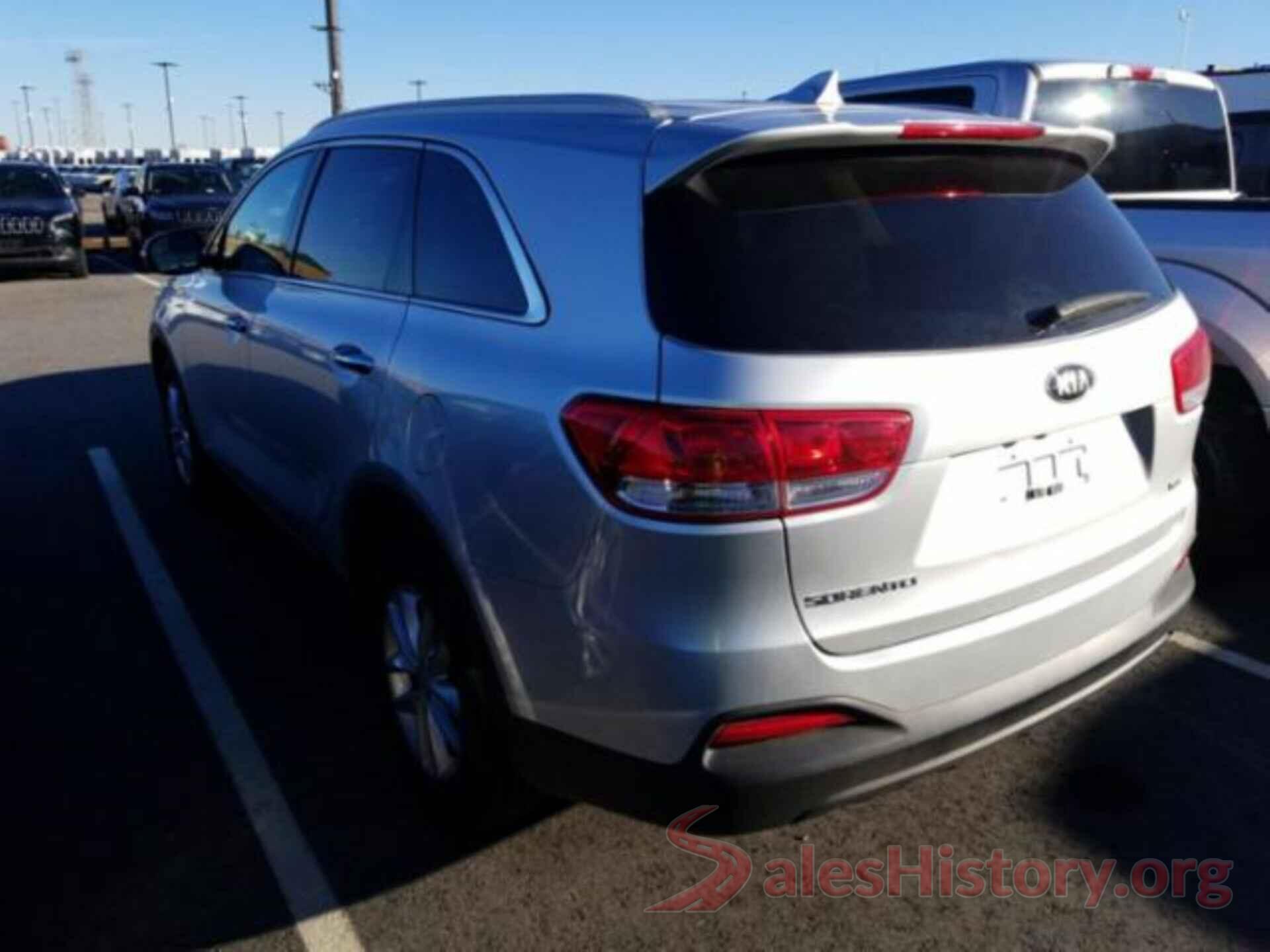 5XYPGDA33JG426075 2018 KIA SORENTO