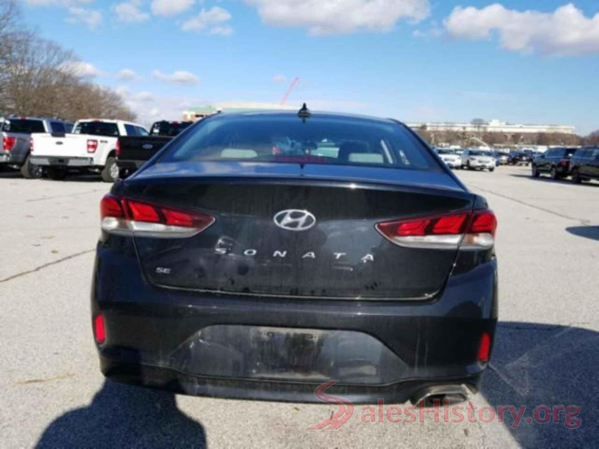 5NPE24AF3JH648110 2018 HYUNDAI SONATA