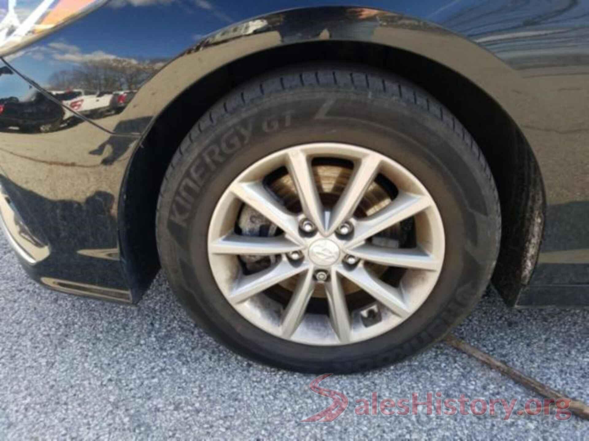 5NPE24AF3JH648110 2018 HYUNDAI SONATA