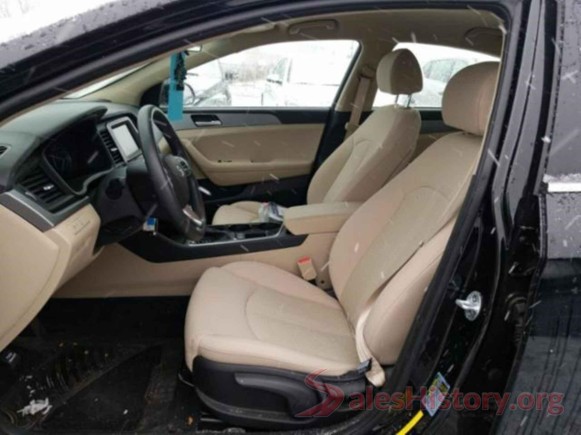 5NPE24AF5JH646889 2018 HYUNDAI SONATA