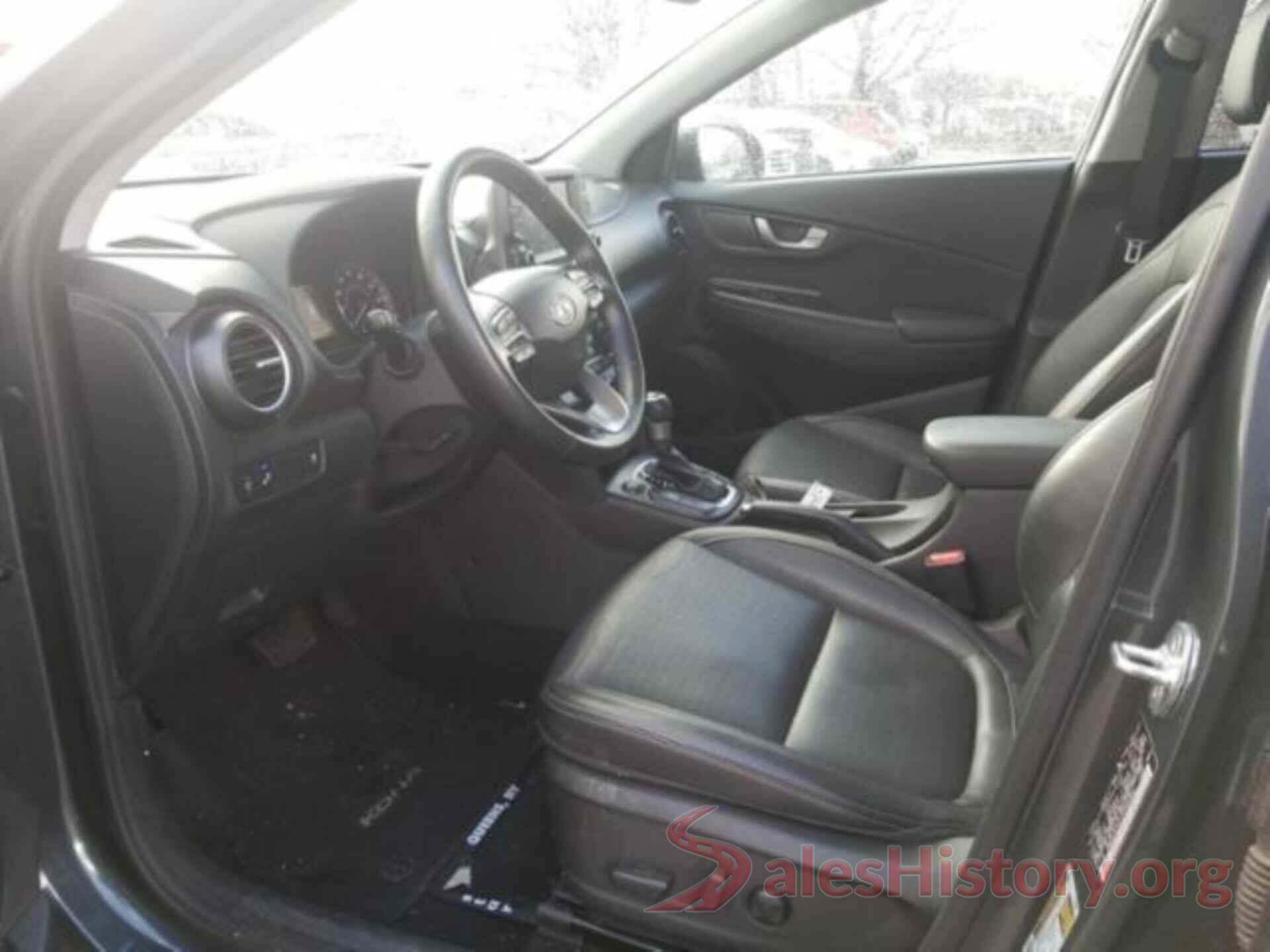 KM8K3CA51JU065862 2018 HYUNDAI KONA