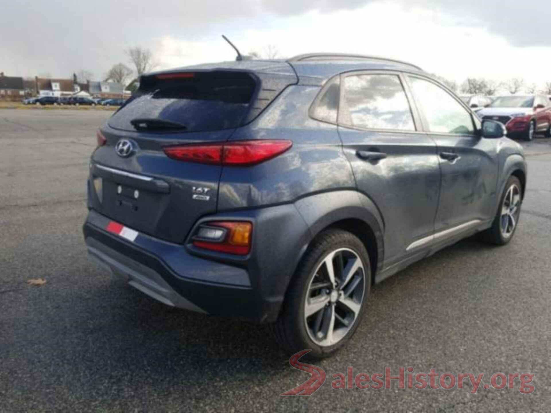 KM8K3CA51JU065862 2018 HYUNDAI KONA