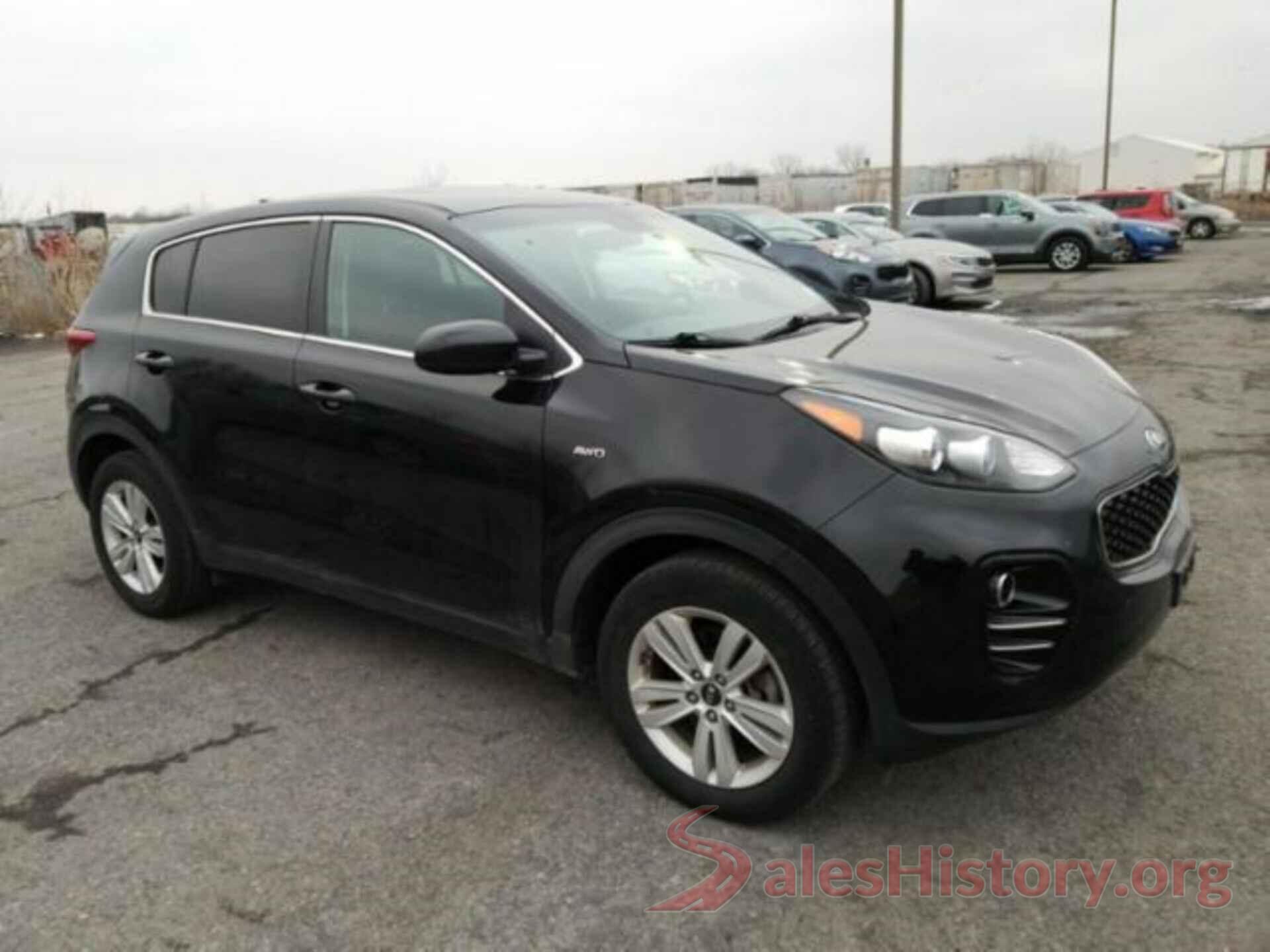 KNDPMCAC8J7438447 2018 KIA SPORTAGE