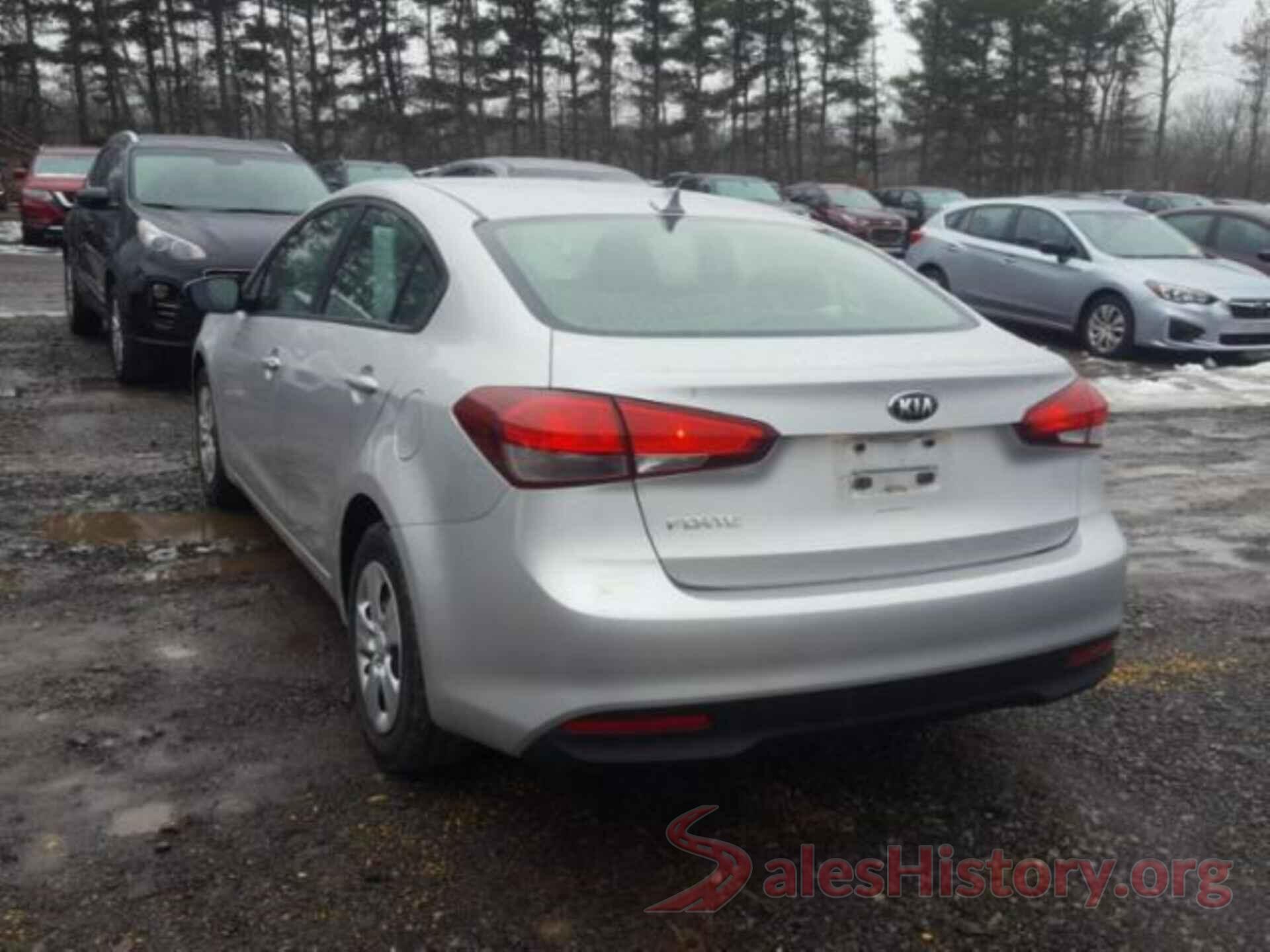 3KPFK4A73JE234584 2018 KIA FORTE