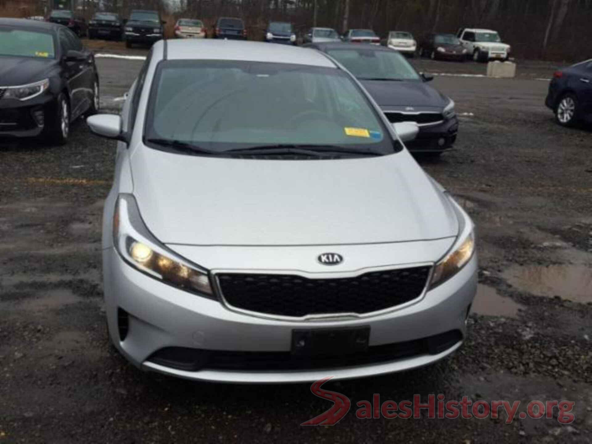 3KPFK4A73JE234584 2018 KIA FORTE