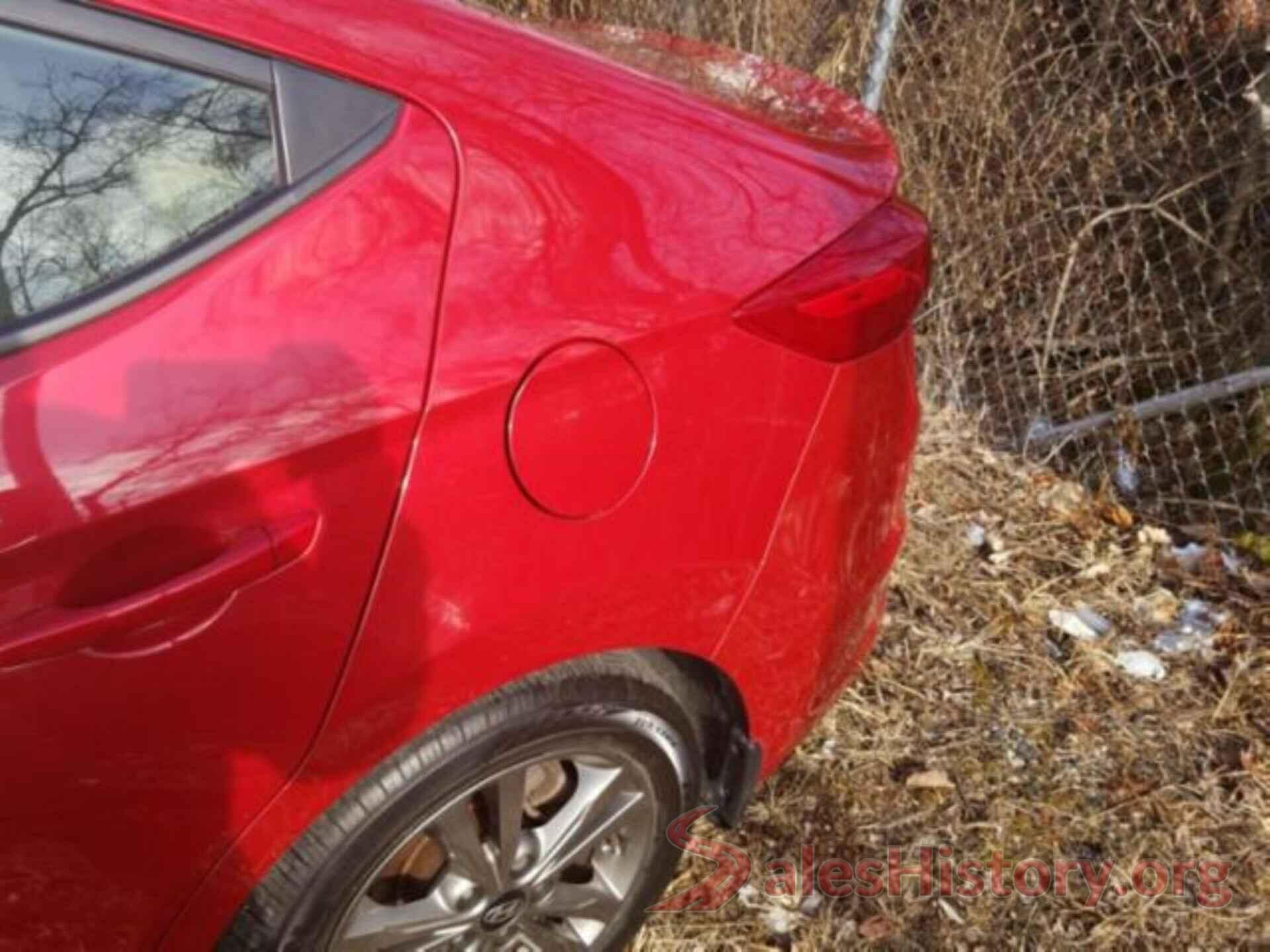 5NPD84LF1JH247484 2018 HYUNDAI ELANTRA