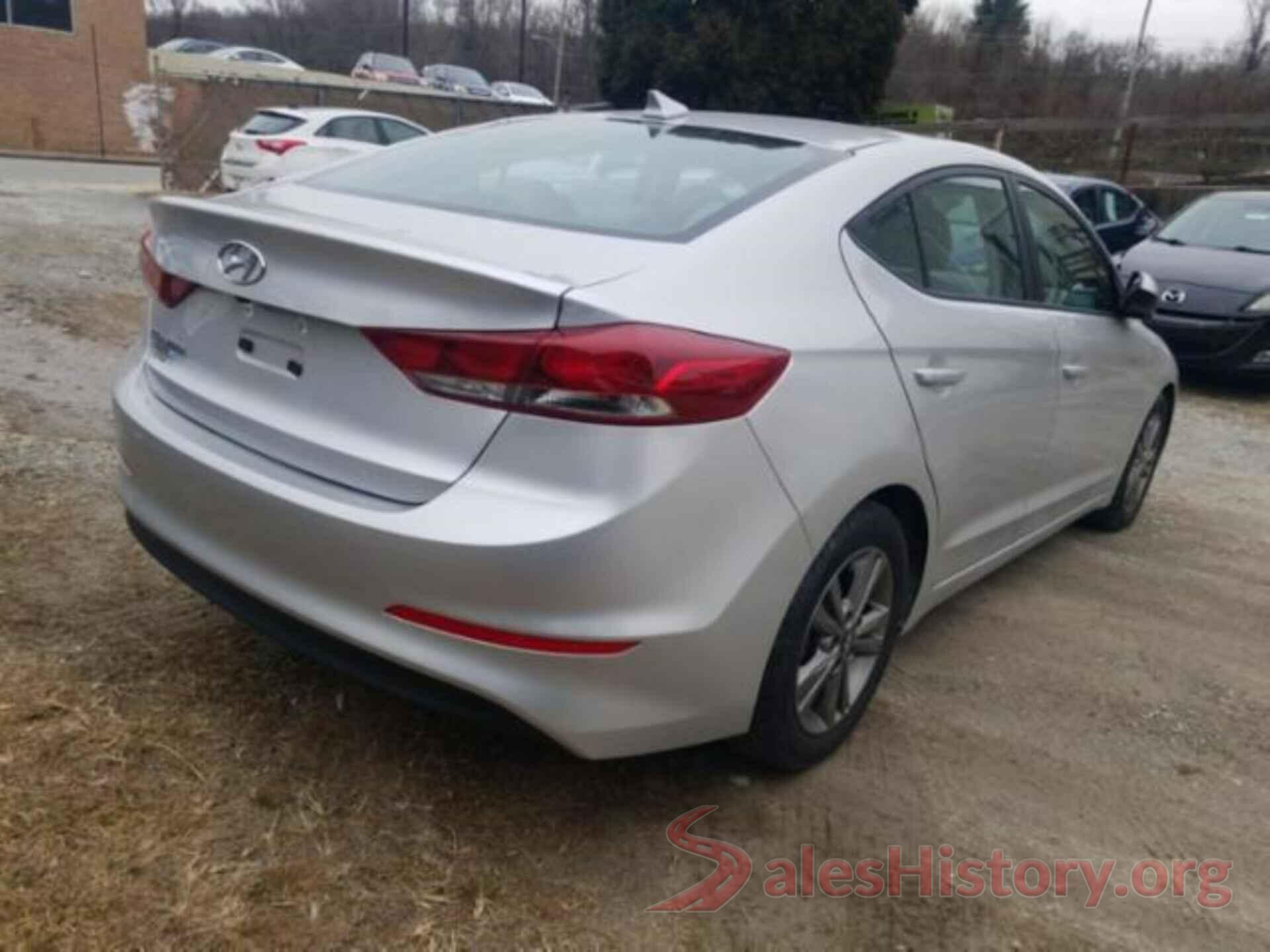 5NPD84LF2JH310267 2018 HYUNDAI ELANTRA