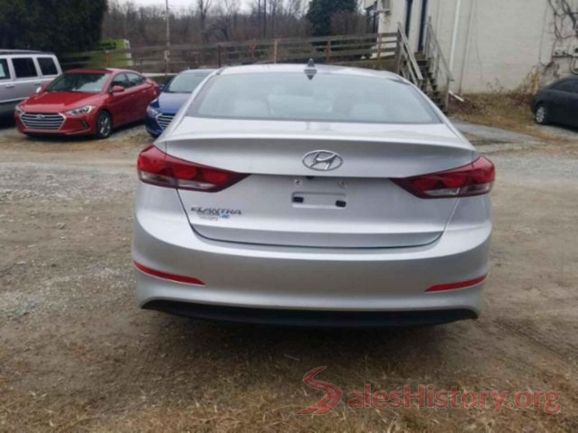 5NPD84LF2JH310267 2018 HYUNDAI ELANTRA