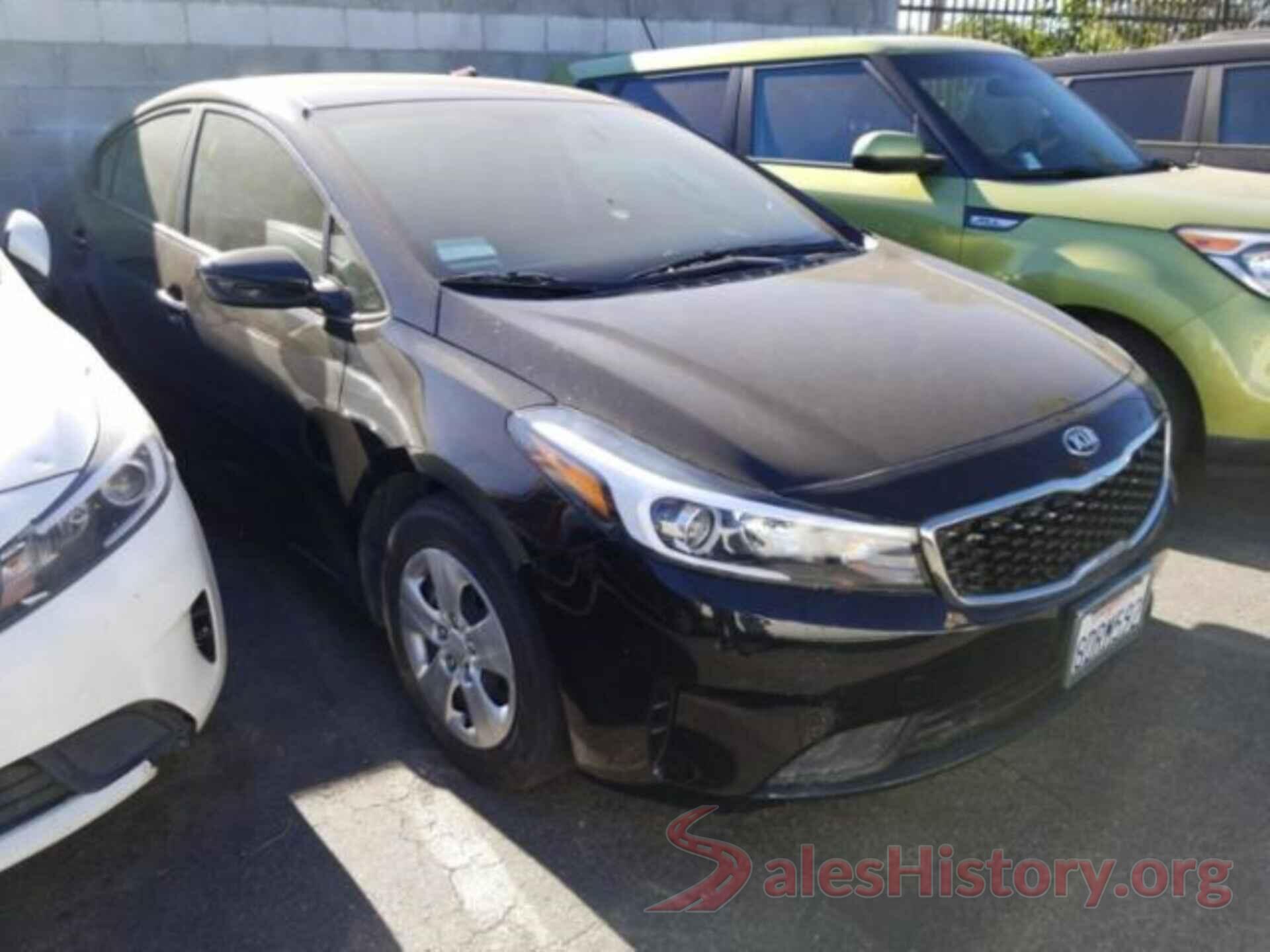 3KPFK4A79JE249719 2018 KIA FORTE