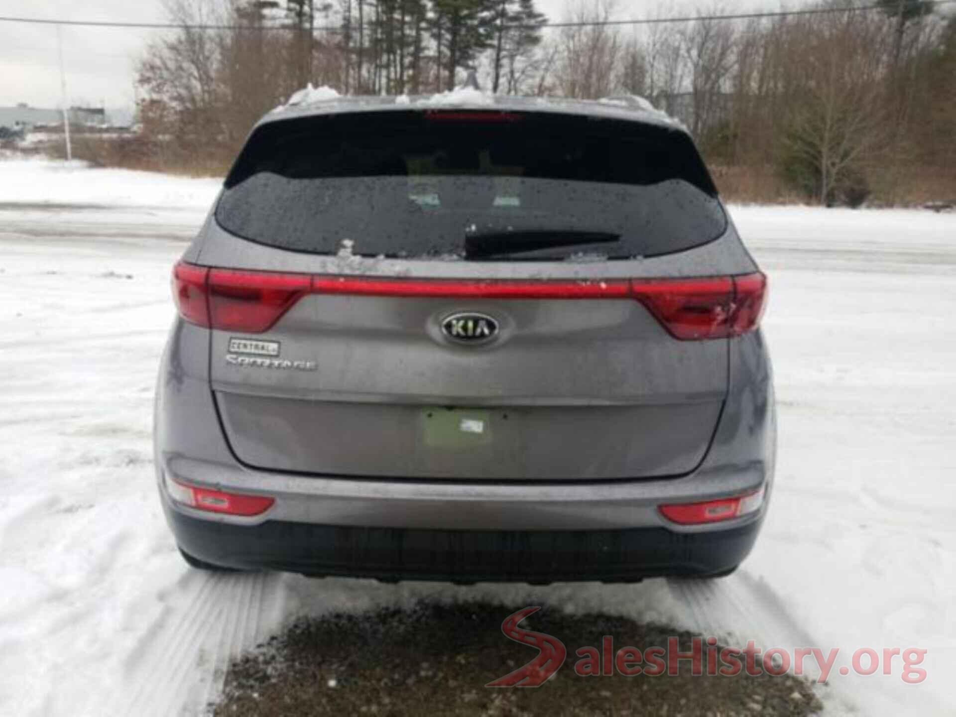 KNDPMCAC6J7306402 2018 KIA SPORTAGE