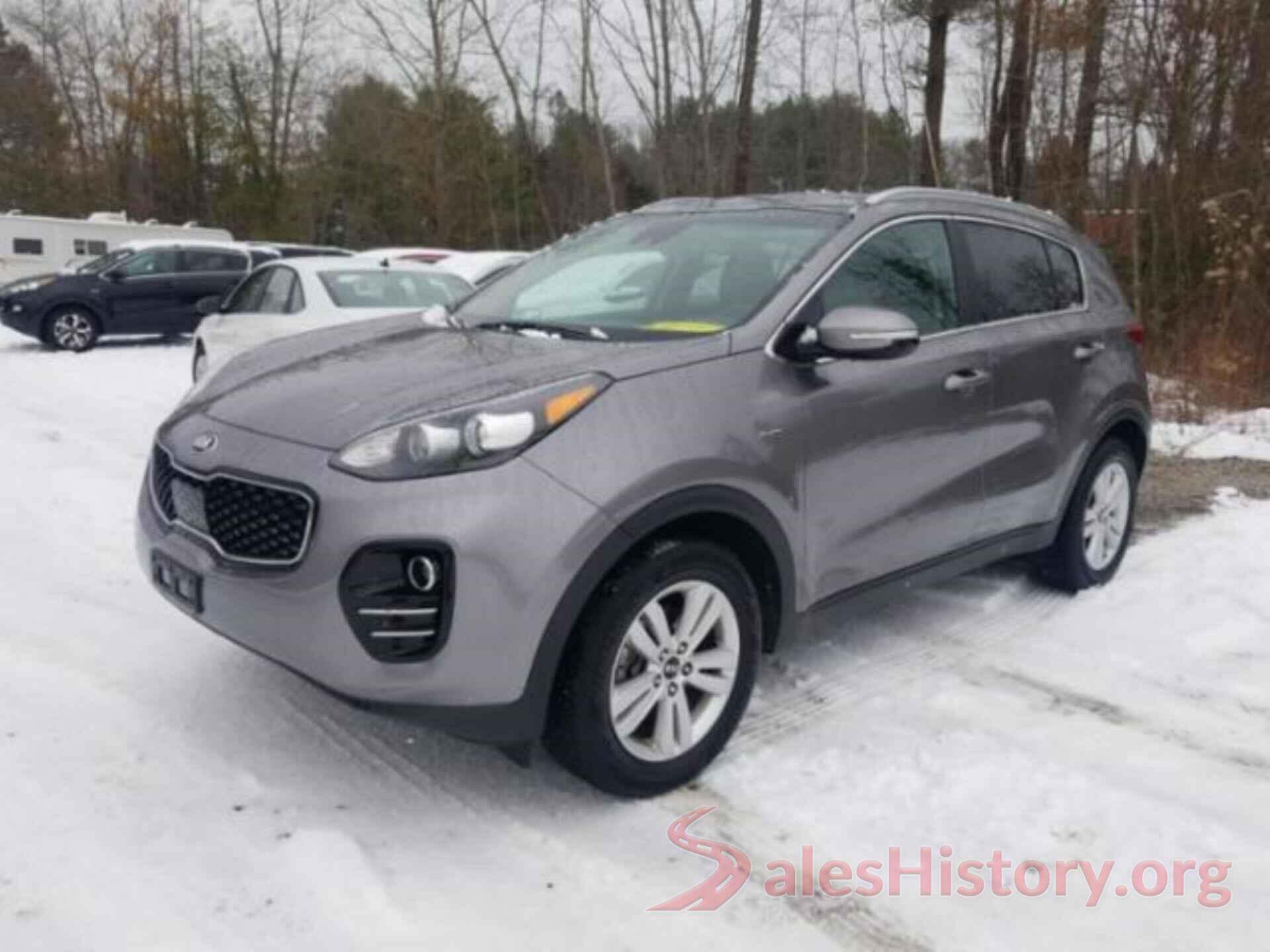 KNDPMCAC6J7306402 2018 KIA SPORTAGE