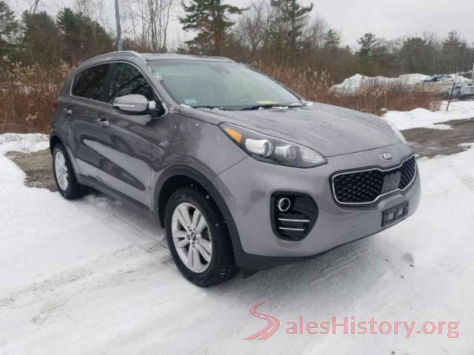 KNDPMCAC6J7306402 2018 KIA SPORTAGE