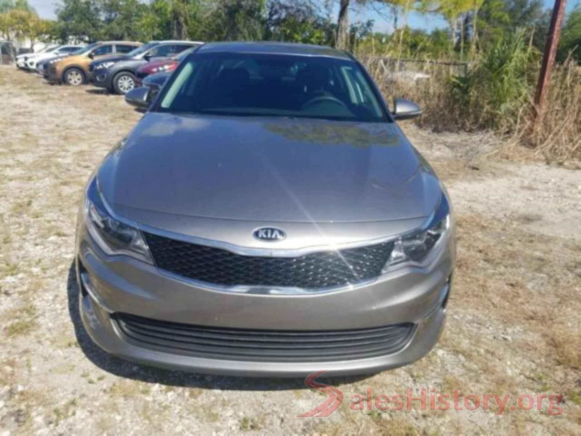 5XXGT4L33JG252277 2018 KIA OPTIMA