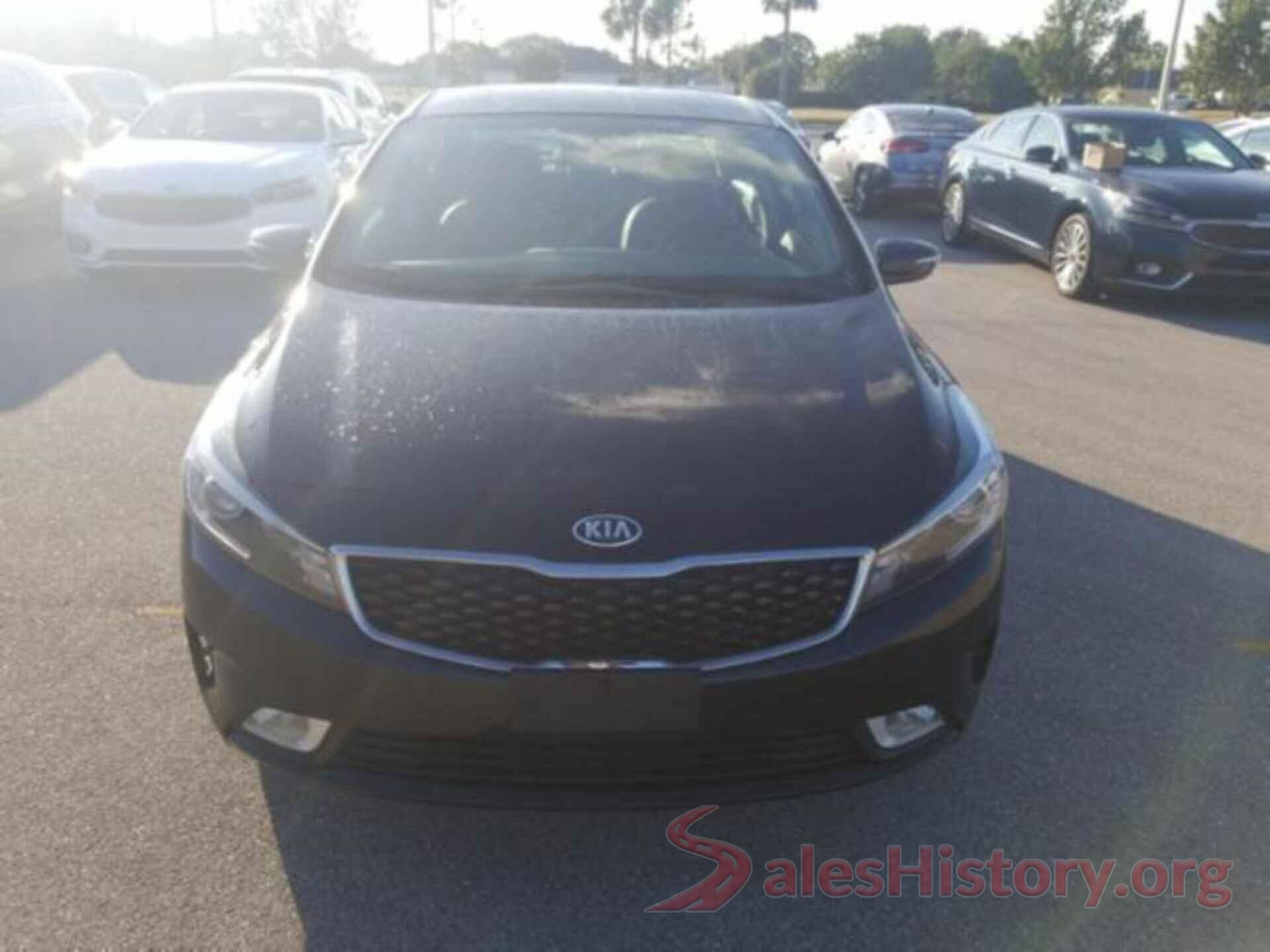 3KPFL4A85HE093873 2017 KIA FORTE