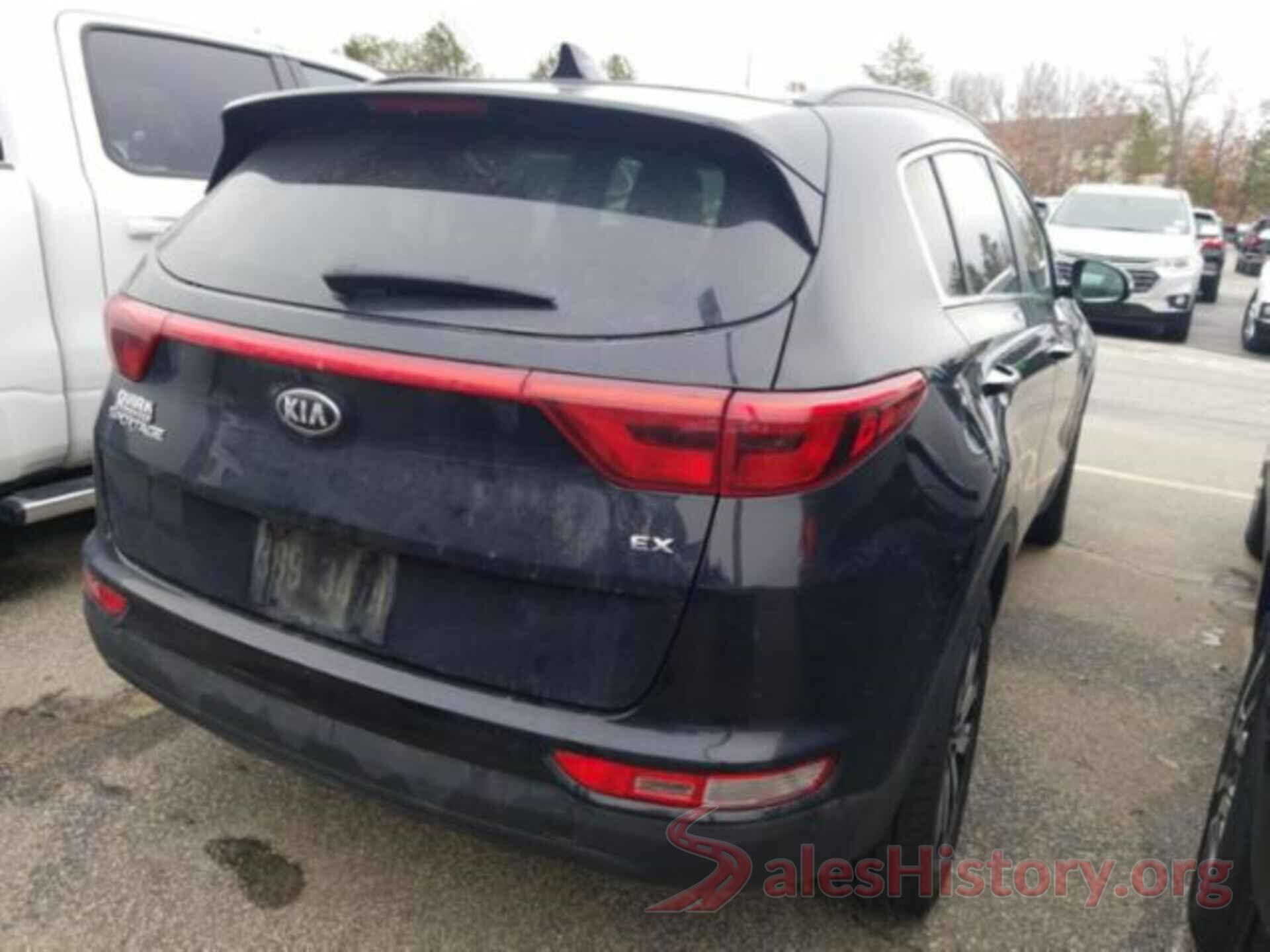 KNDPNCAC3J7428597 2018 KIA SPORTAGE