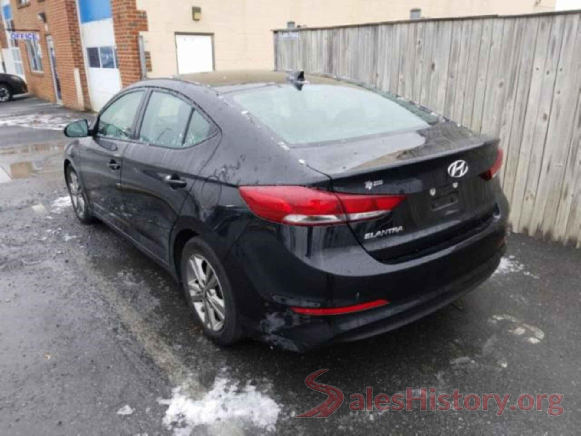 5NPD84LF0JH310171 2018 HYUNDAI ELANTRA