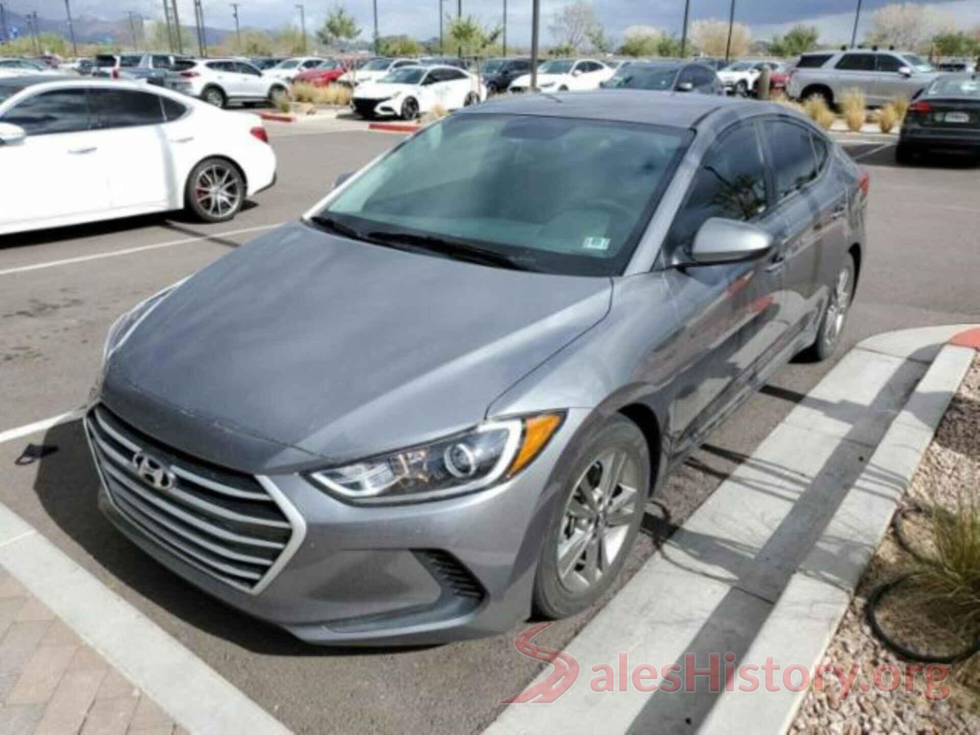 5NPD84LFXJH249590 2018 HYUNDAI ELANTRA