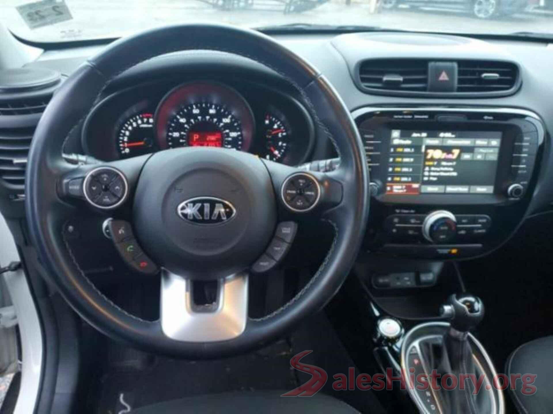 KNDJP3A53J7571907 2018 KIA SOUL