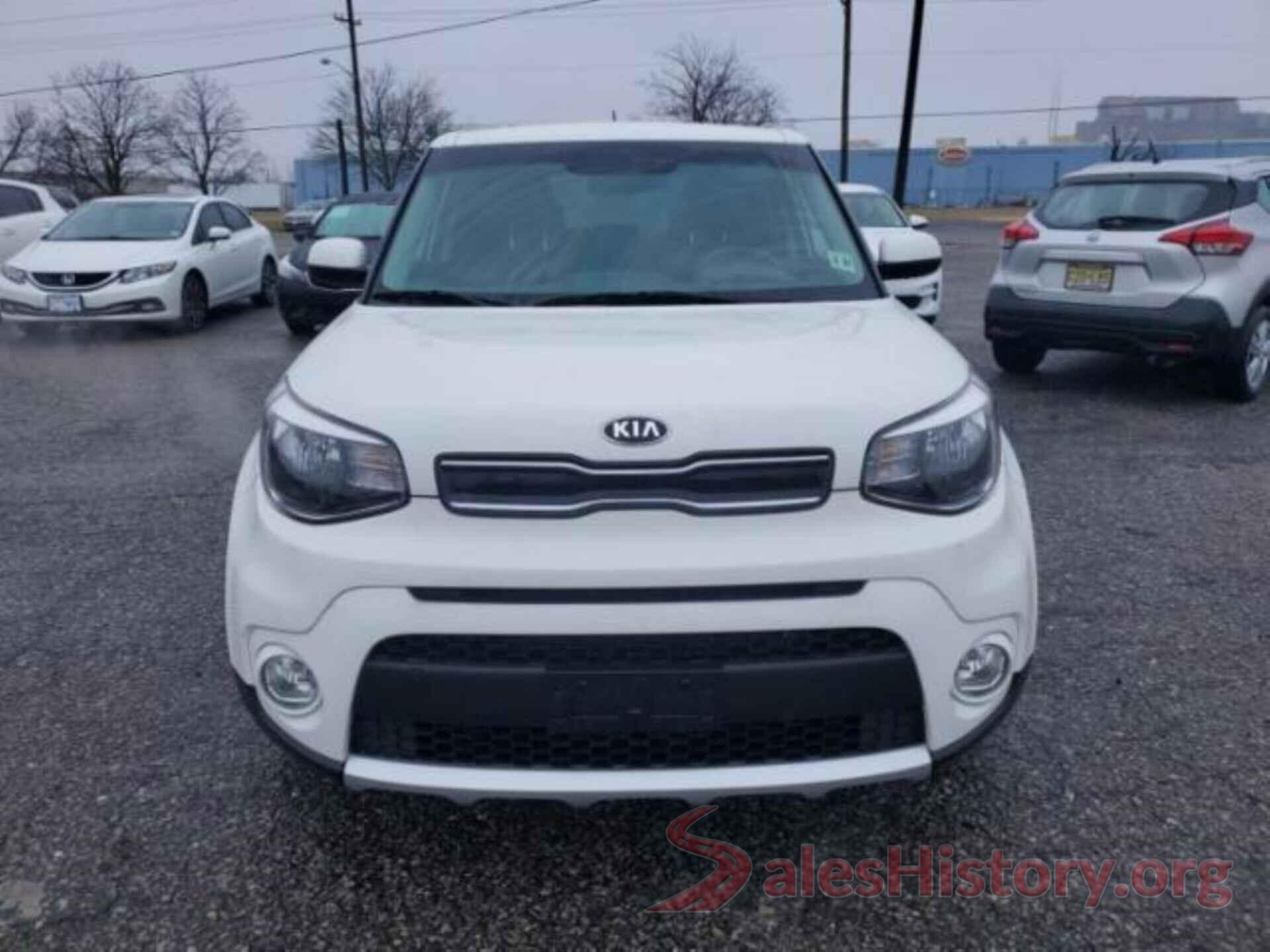 KNDJP3A53J7571907 2018 KIA SOUL