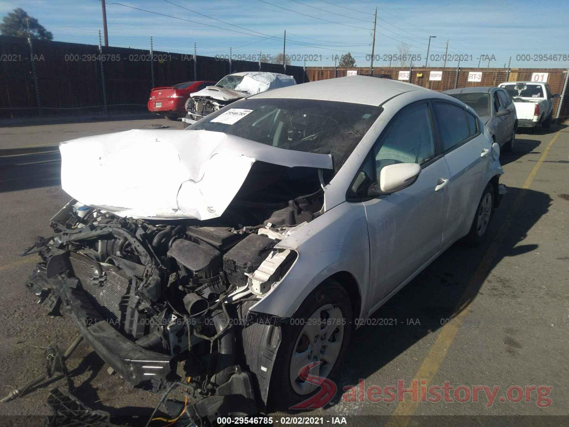 KNAFX4A60G5549272 2016 KIA FORTE