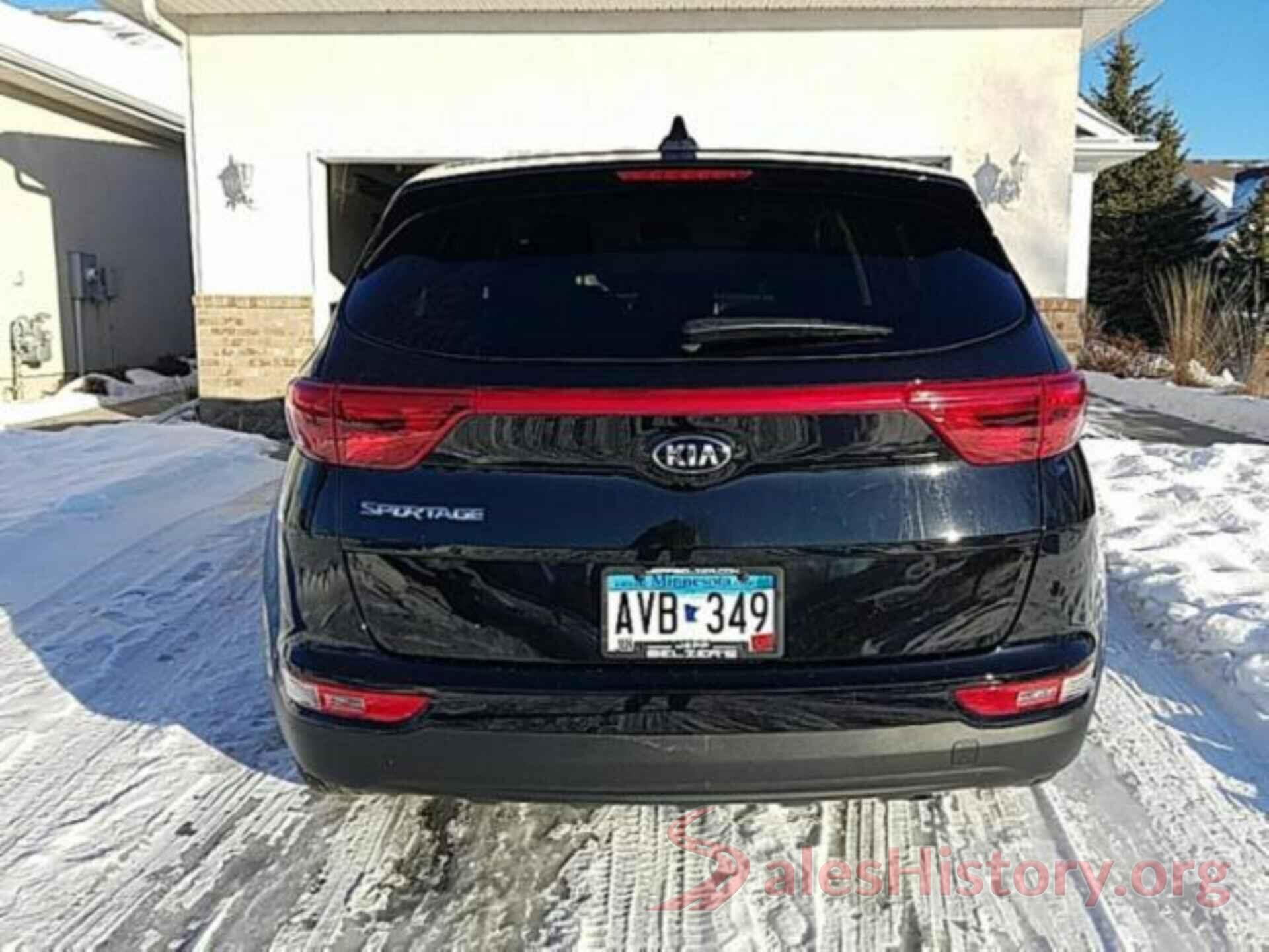 KNDPMCAC3J7406540 2018 KIA SPORTAGE