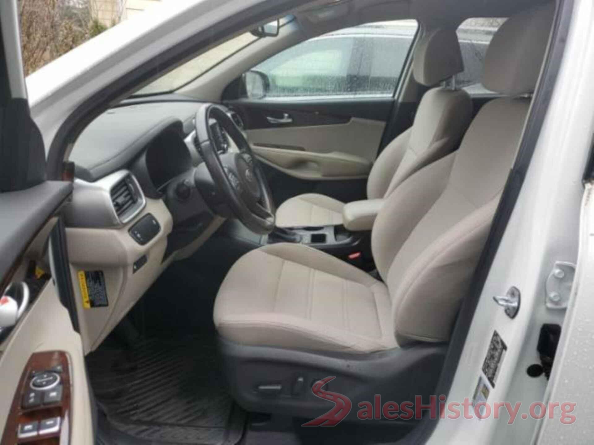 5XYPGDA33HG268816 2017 KIA SORENTO