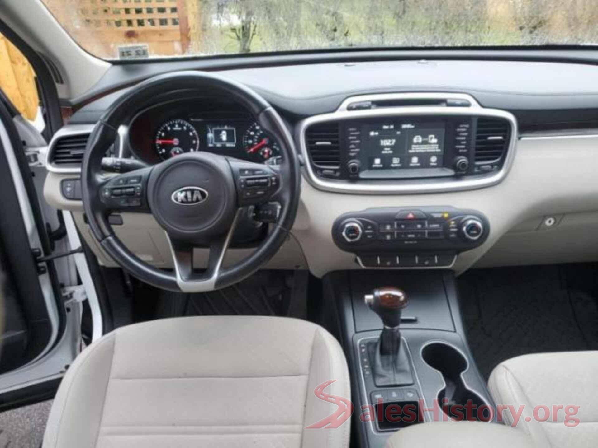 5XYPGDA33HG268816 2017 KIA SORENTO