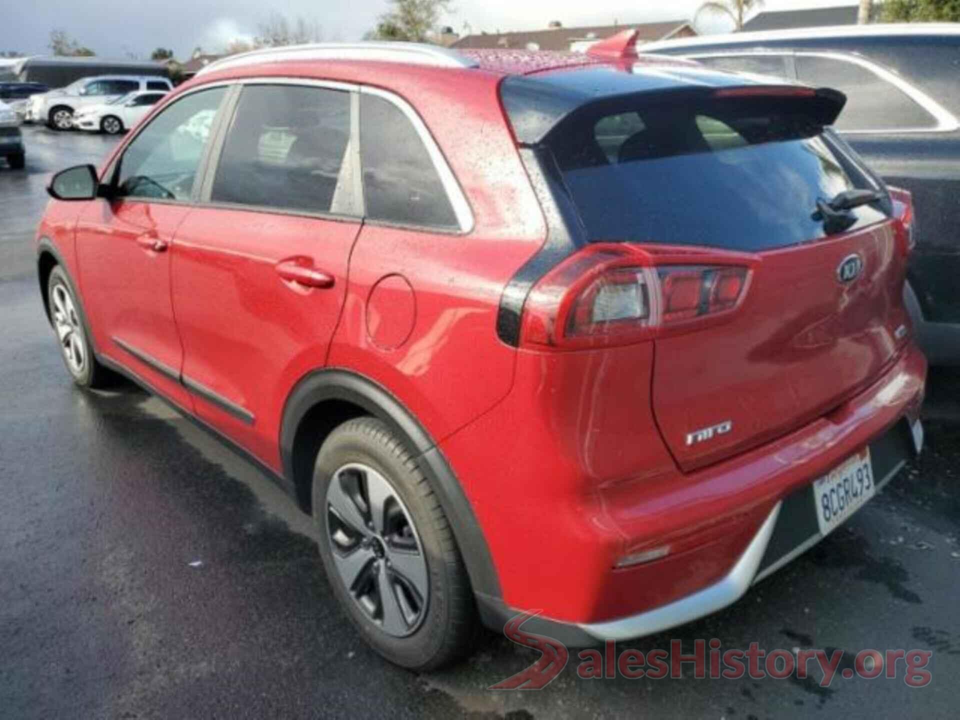 KNDCB3LCXJ5132797 2018 KIA NIRO