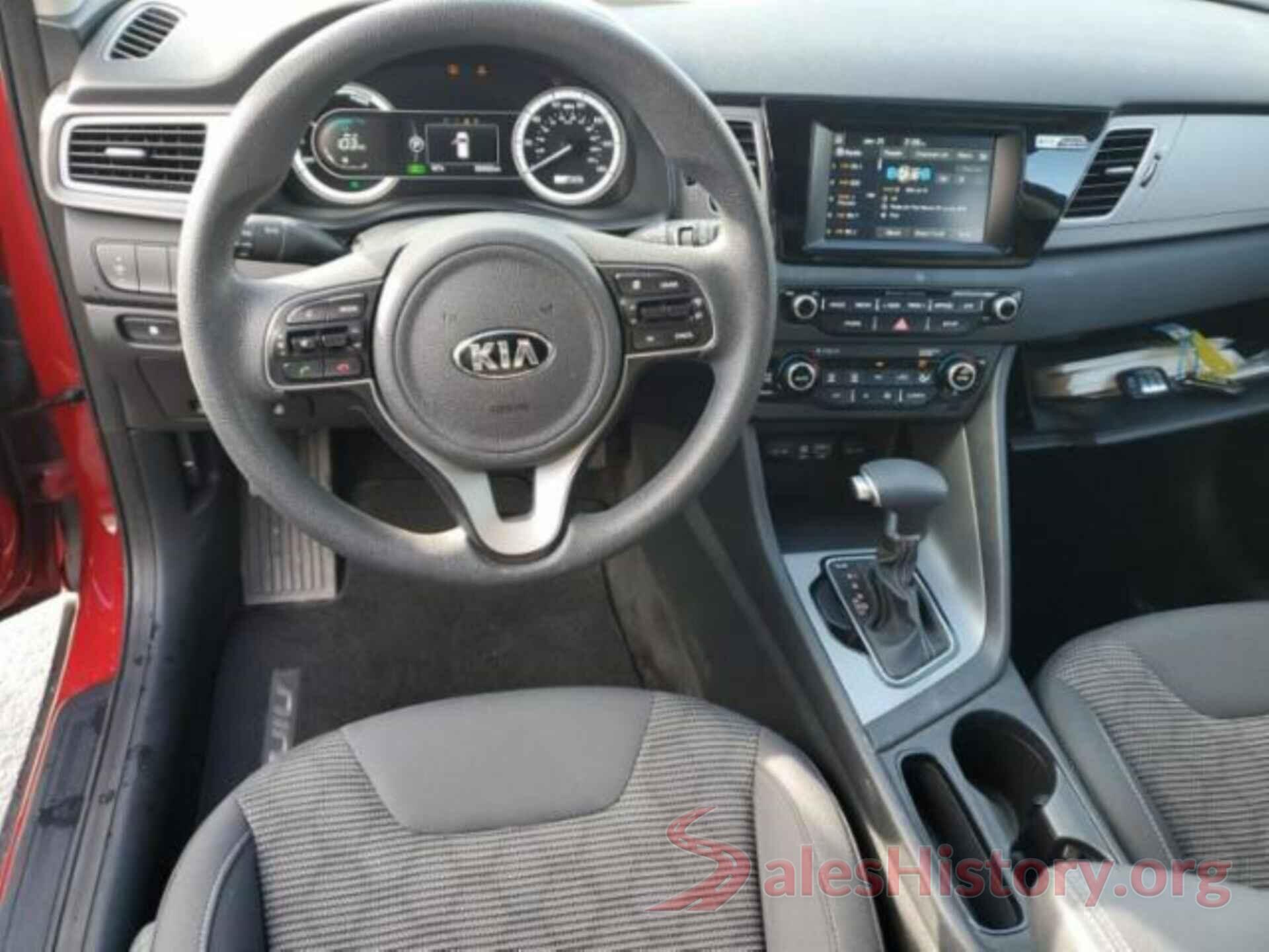 KNDCB3LCXJ5132797 2018 KIA NIRO