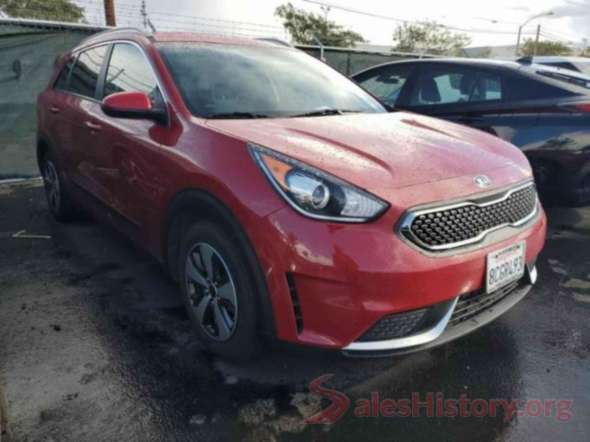 KNDCB3LCXJ5132797 2018 KIA NIRO