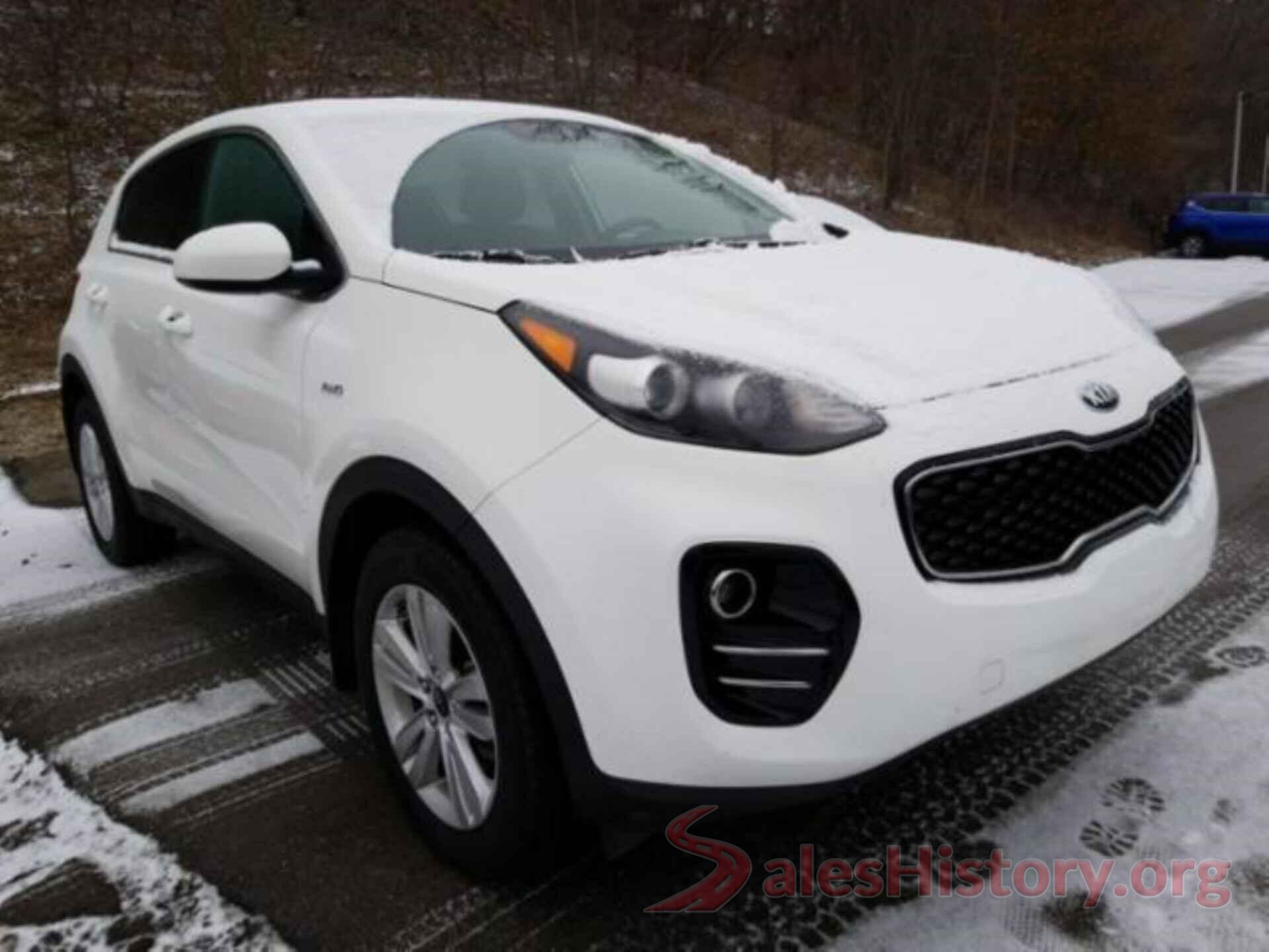 KNDPMCAC1J7402535 2018 KIA SPORTAGE