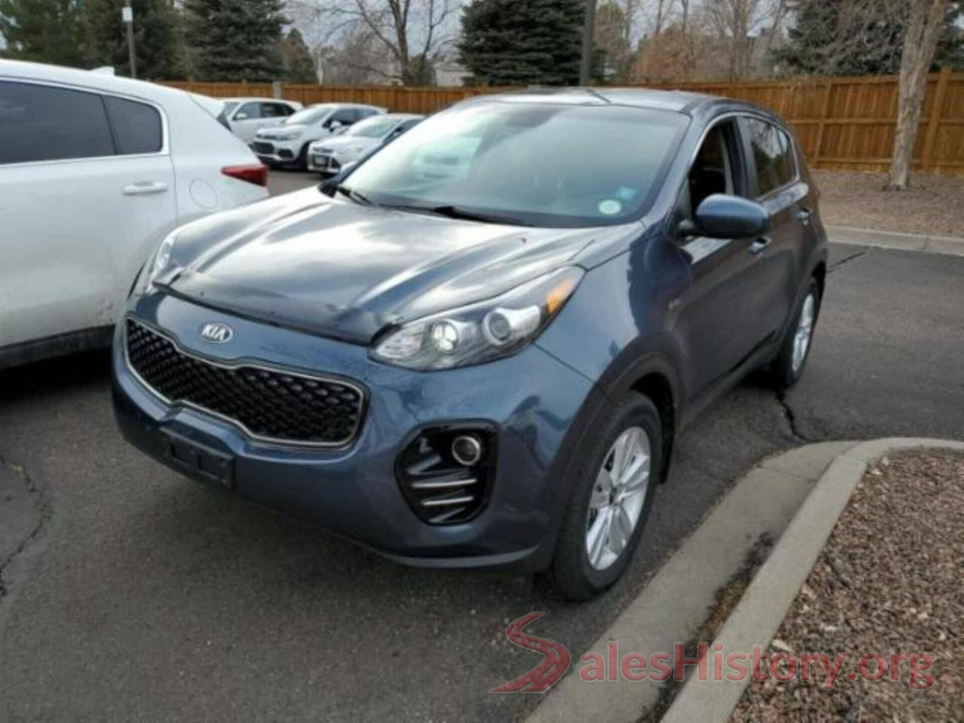 KNDPMCAC1J7404611 2018 KIA SPORTAGE