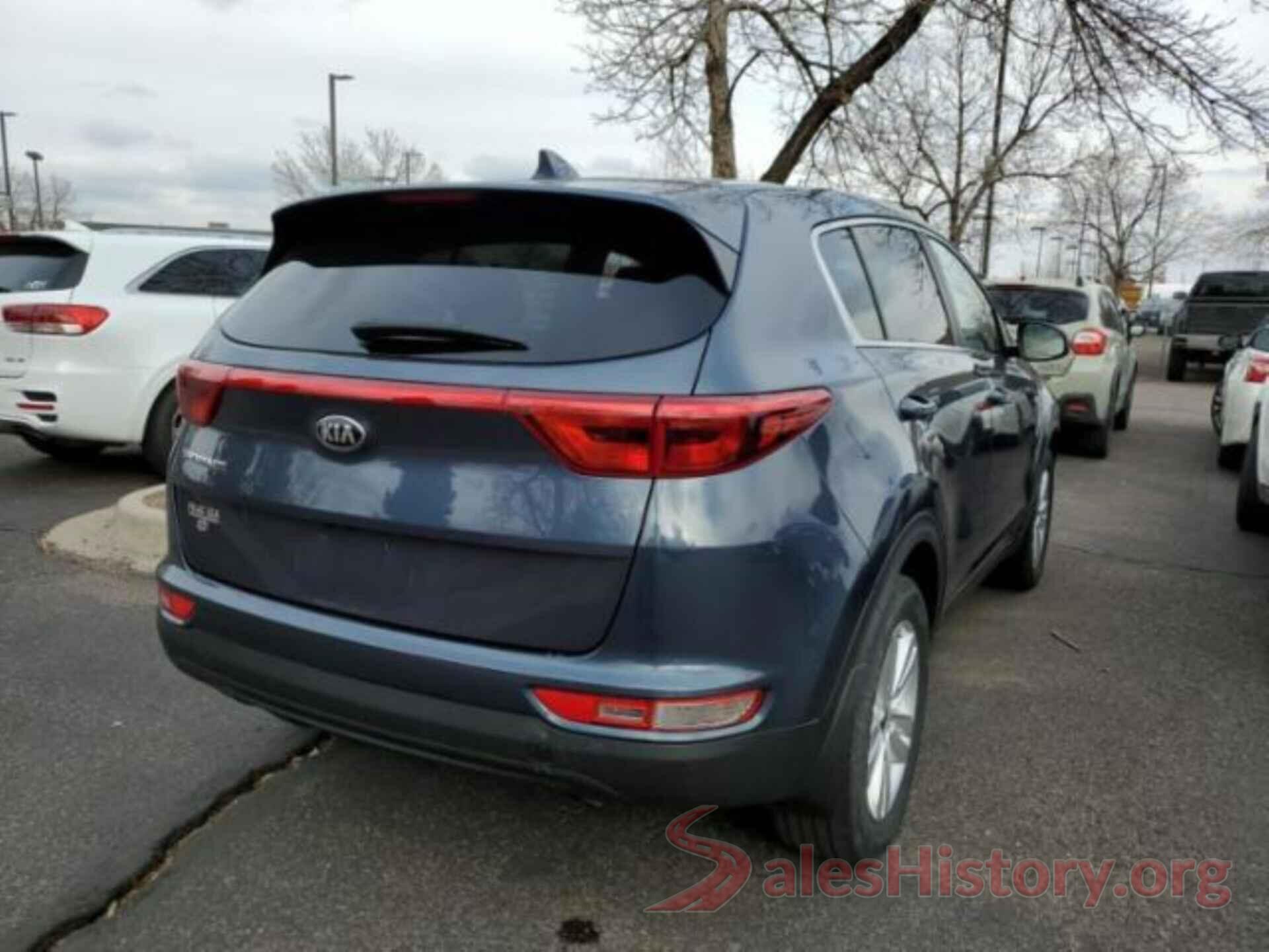 KNDPMCAC1J7404611 2018 KIA SPORTAGE