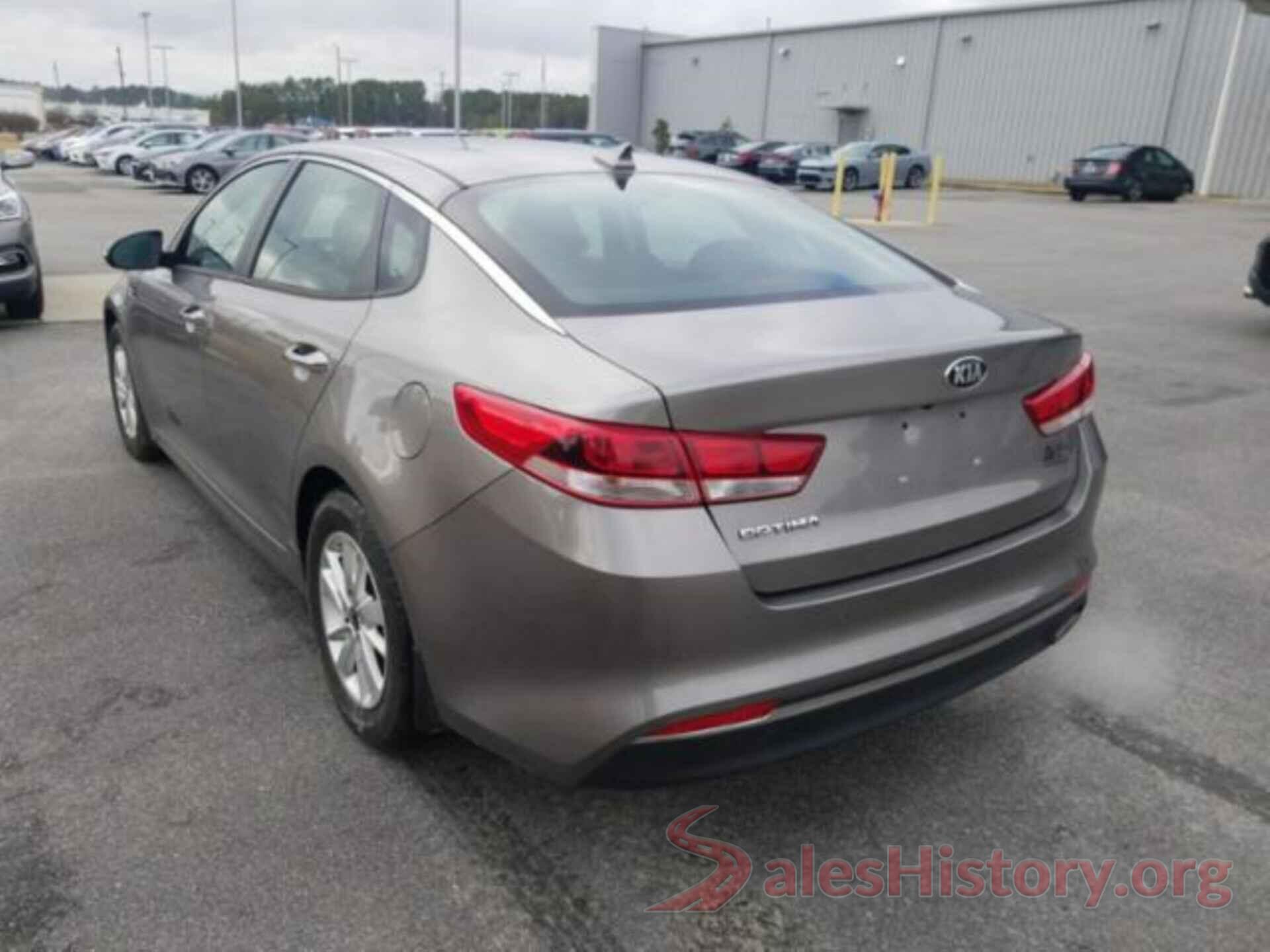 5XXGT4L32JG230917 2018 KIA OPTIMA