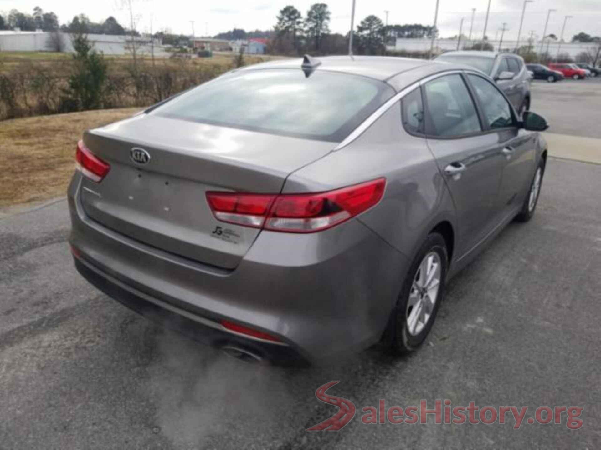 5XXGT4L32JG230917 2018 KIA OPTIMA