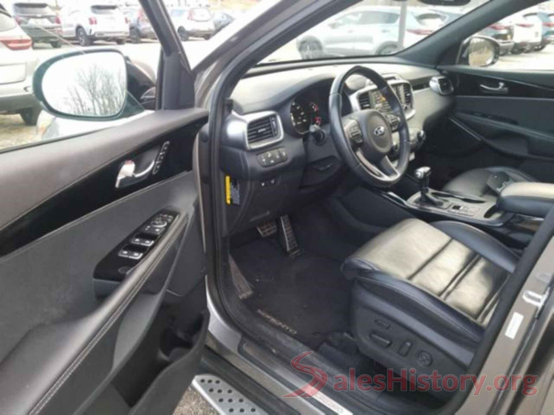 5XYPKDA55JG365926 2018 KIA SORENTO