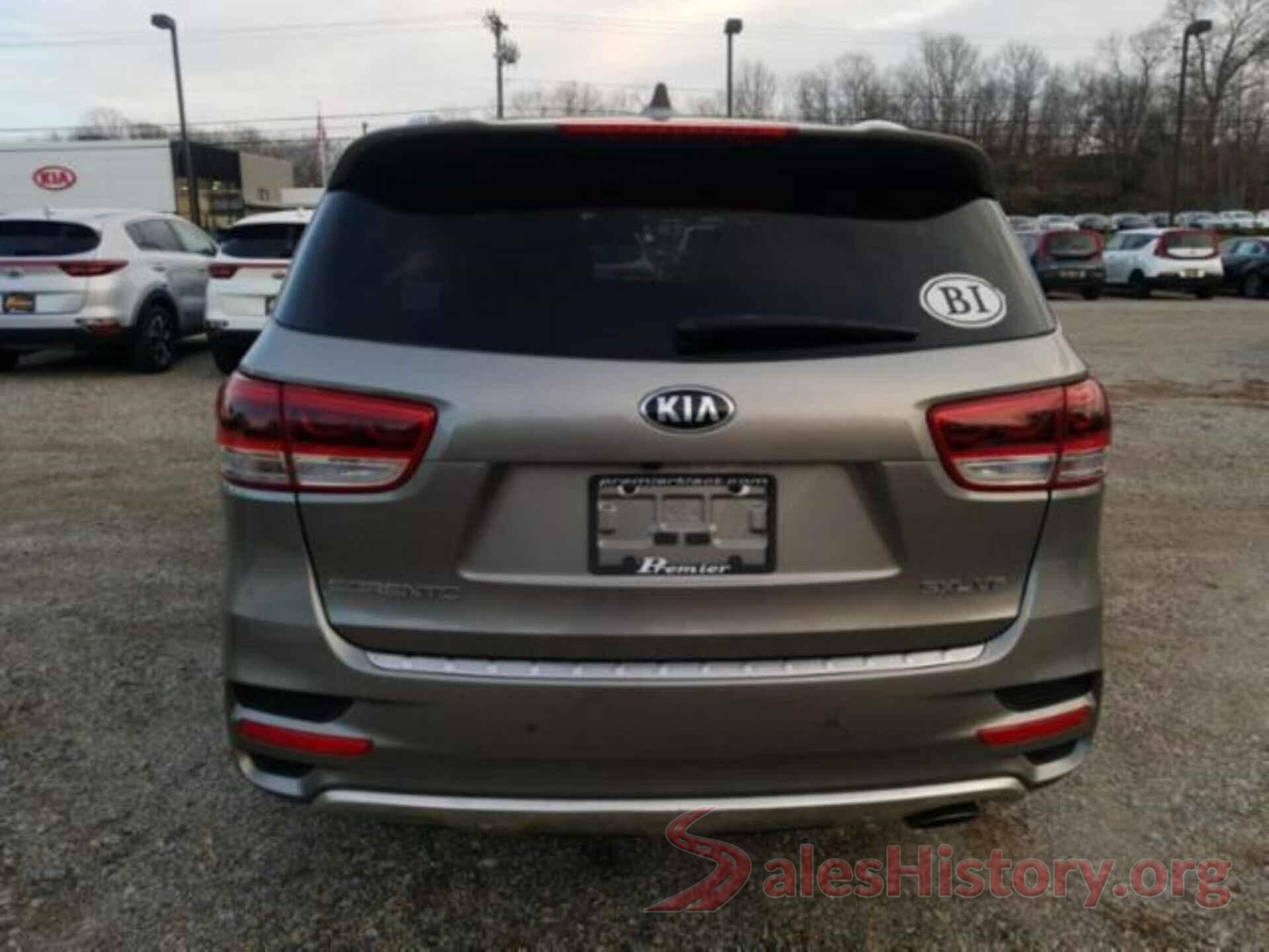 5XYPKDA55JG365926 2018 KIA SORENTO