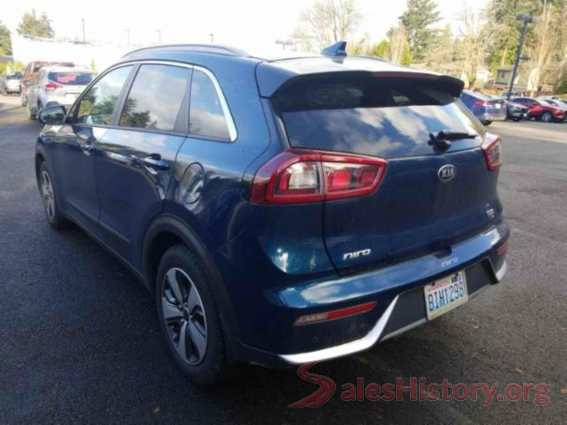 KNDCE3LC5J5134285 2018 KIA NIRO