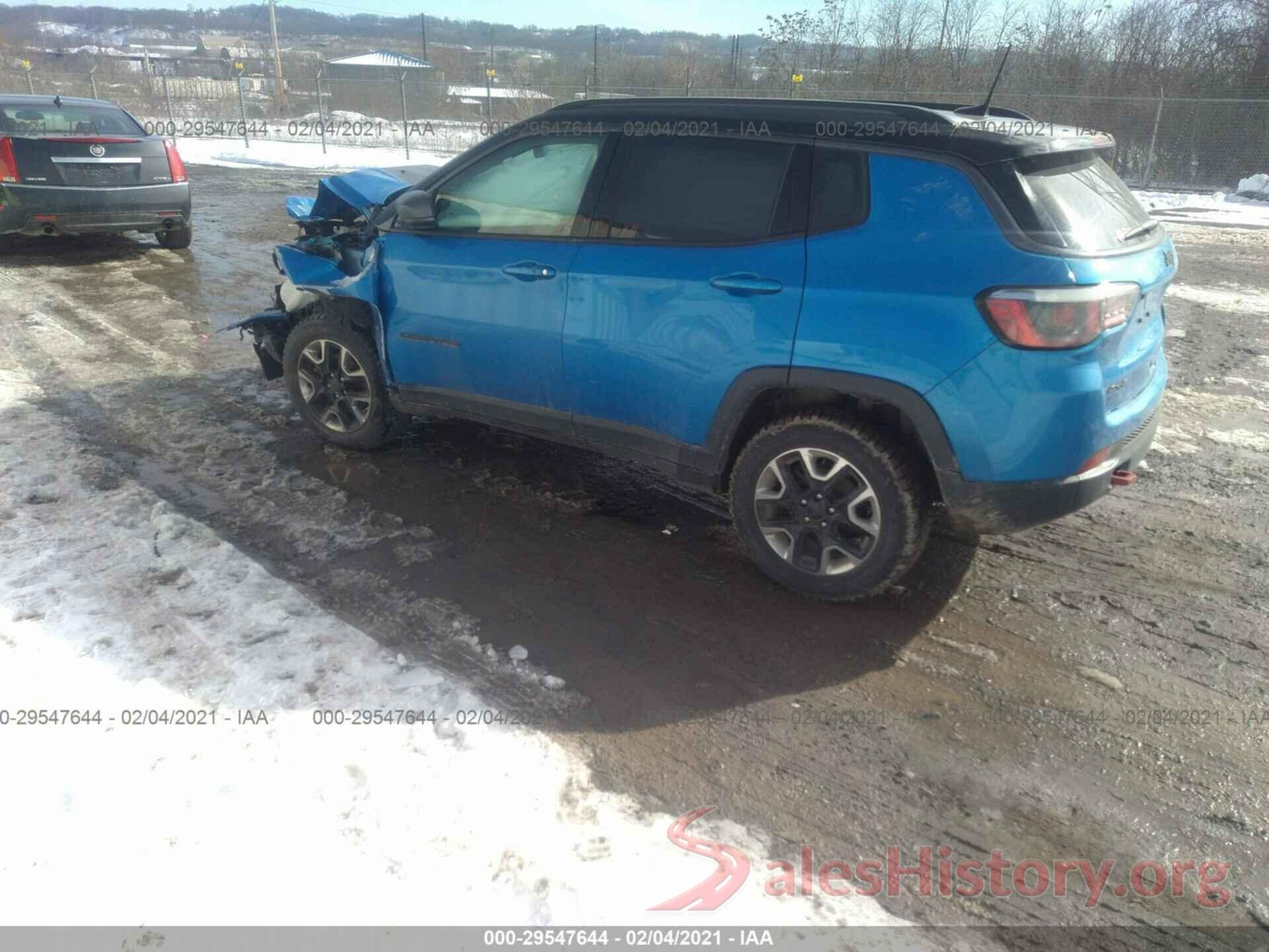 3C4NJDDB7JT366614 2018 JEEP COMPASS